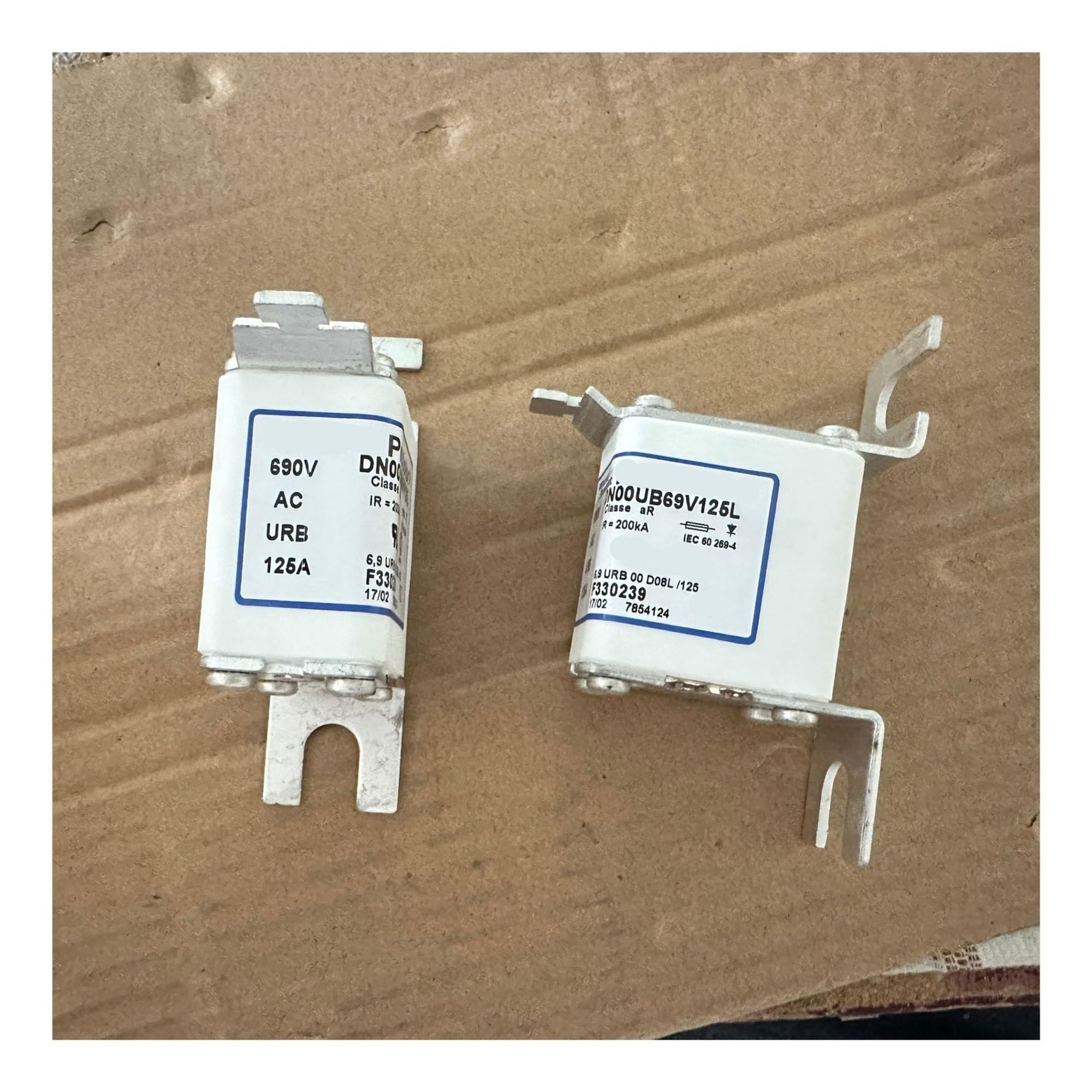 Fusibles DN00UB69V160L haute performance contre les surcharges électriques
