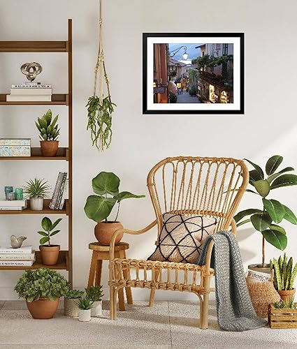 Miniatura 3 de ART.COM Frank Fell - Lienzo enmarcado para pared, diseño de calle comercial al anochecer, Bellagio, lago de Como, Lombardía, Italia, Europa,