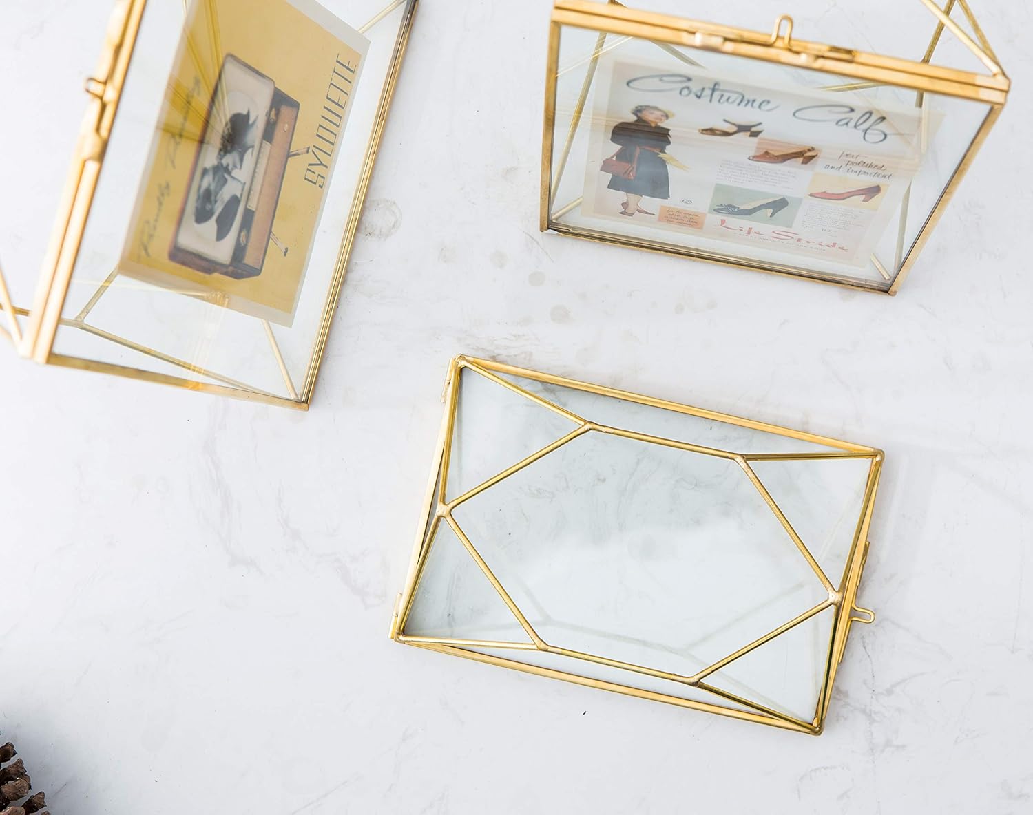 6x8 Floating Picture Frame – Family Photo Display for Desk or Wall, Geometric Home Decor Double Glass & Brass Metal (6x8”)