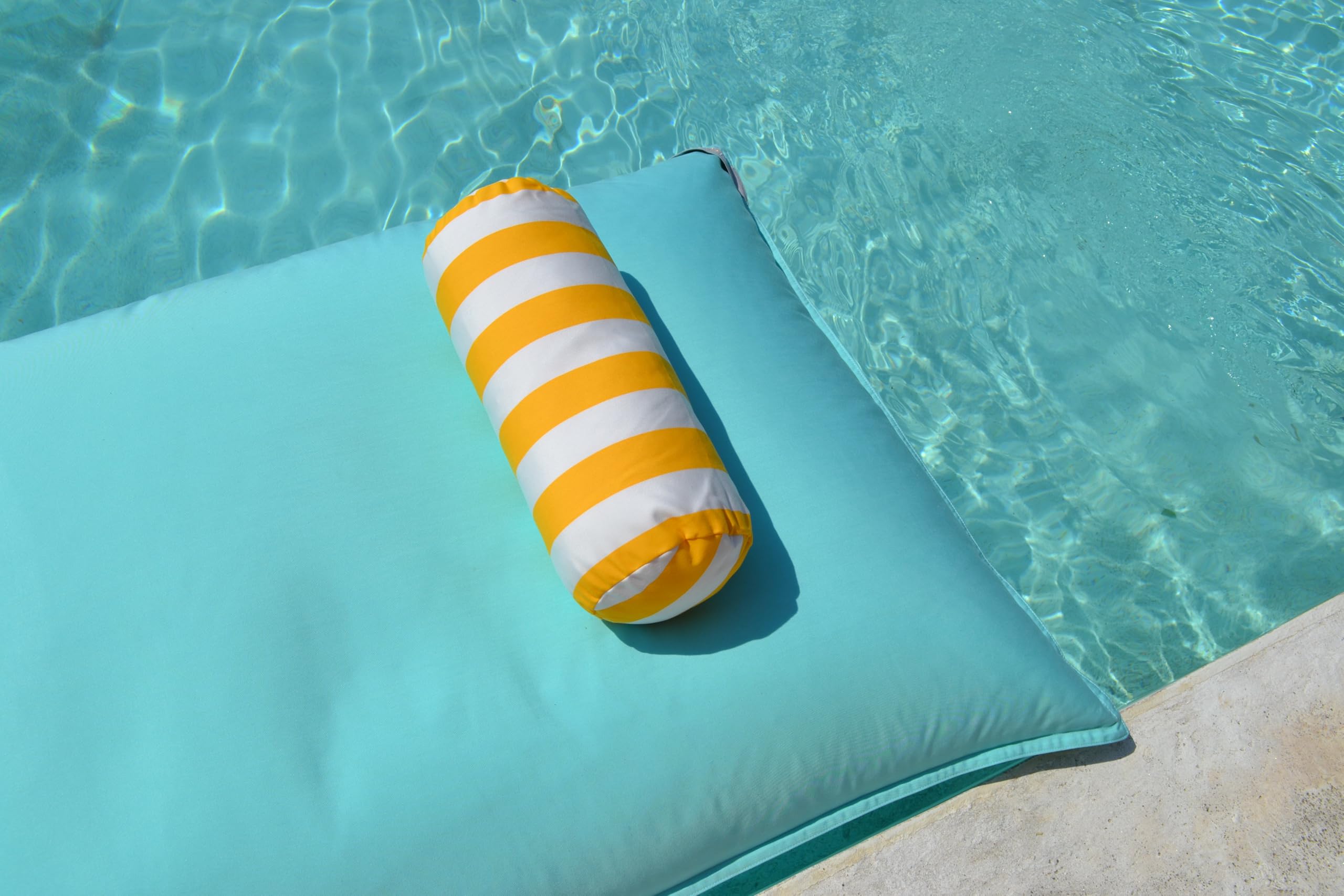 chillisy® Premium Pool-Sitzsack Sunkissed Lagoon Set – schwimmend – Float-Gefühl inklusive – 5 Jahre Farb-Garantie – UV-beständig - Mint [160x120 cm]