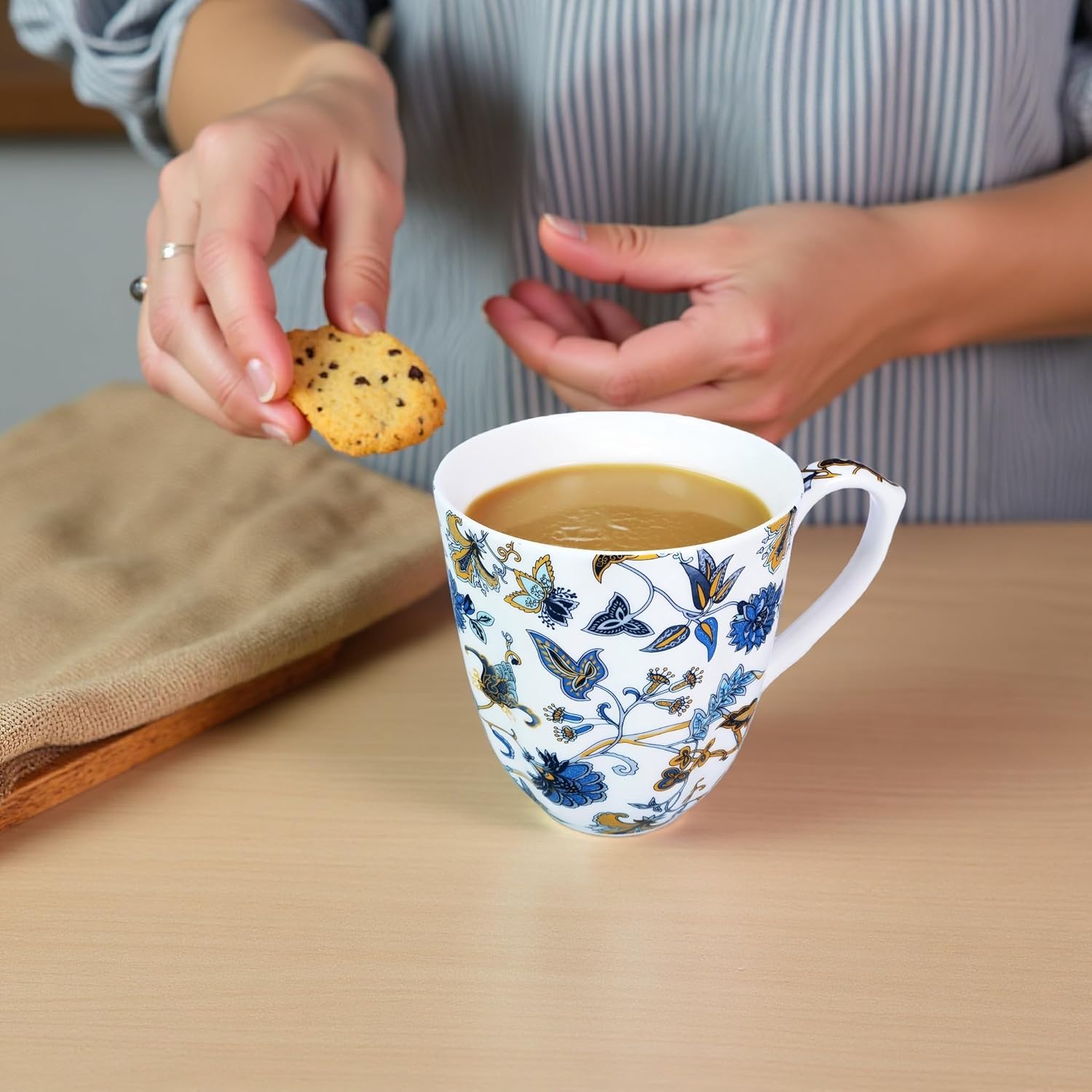 14oz Bone China Mug Floral Coffee Mug with Handle Elegant Flower Coffee Tea Cup Christmas Birthday Gifts for Women Men Family Friend - Image 4