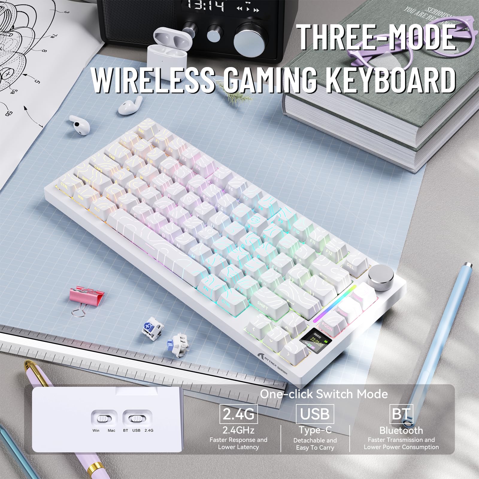 MAMBASNAKE Attack Shark X820 Ultra Teclado Mecánico Gaming con TFT Pantalla y Perilla, QWERTY 75% Gasket Hot-Swap, Inalámbrico 2.4G/BT/USB-C, LIGHTSYNC RGB Chroma, Coiled Cable - Shark Switch/Blanco
