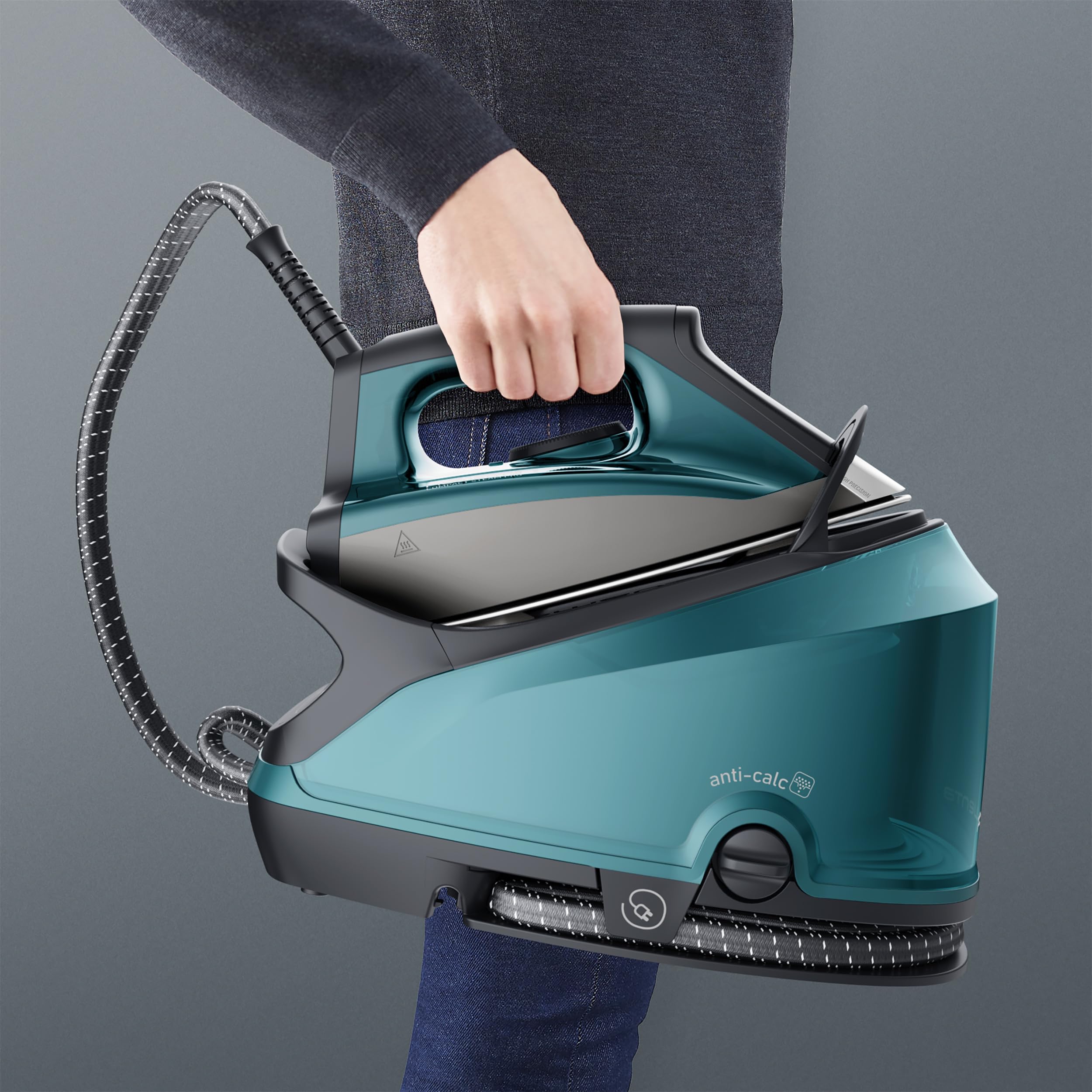 Rowenta Compact Steam Pro Dampfbügelstation, 6,2 Bar Hochdruckdampf, 310 G/Min Dampfstoß, 1,1 l Wassertank, kompaktes Design, effizienter Kalkkollektor, Kunststoff, X-Large, Blau/Schwarz, DG7621