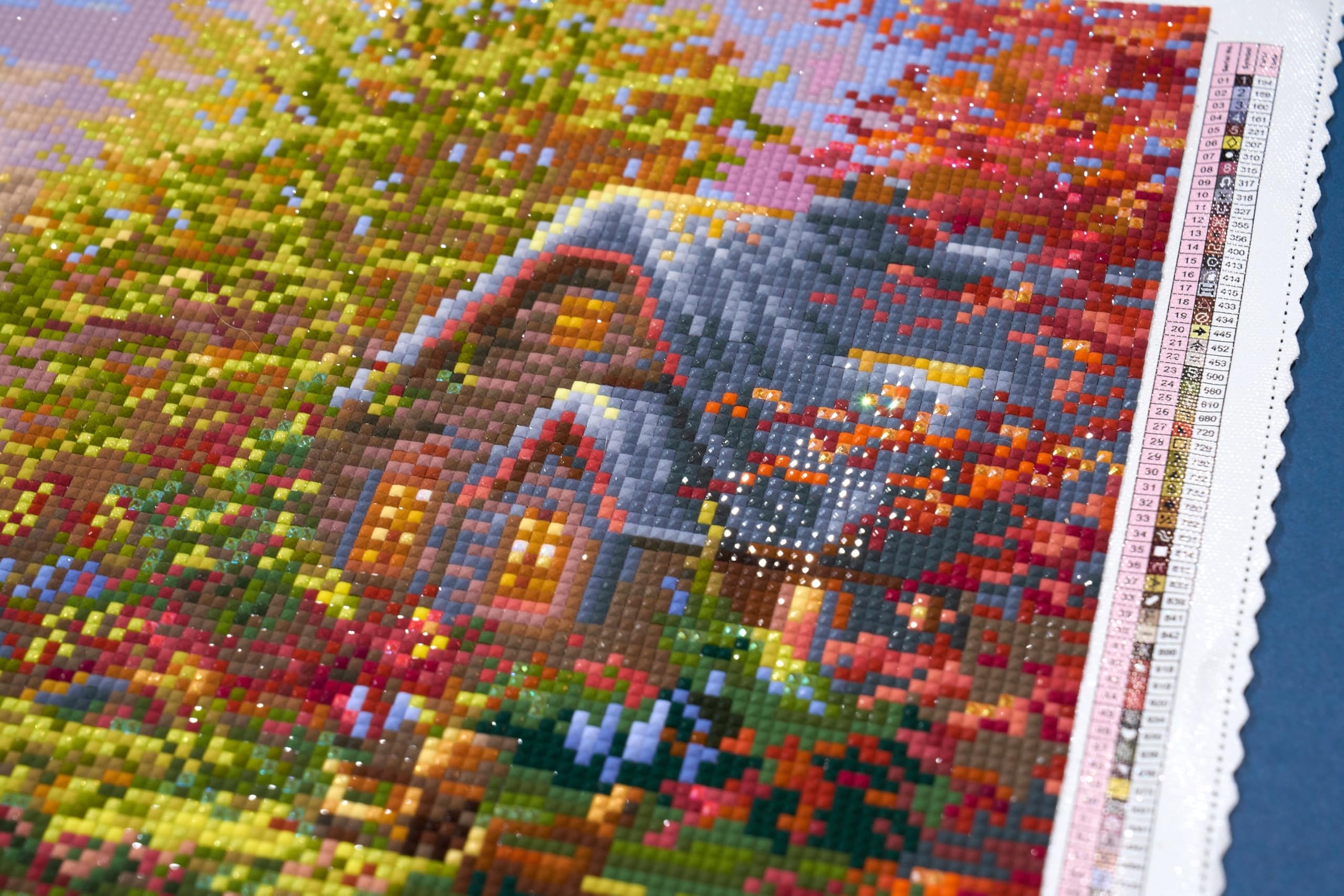 Amazon.com: DIAMOND ART CLUB Golden Cabin Dreams Diamond Painting