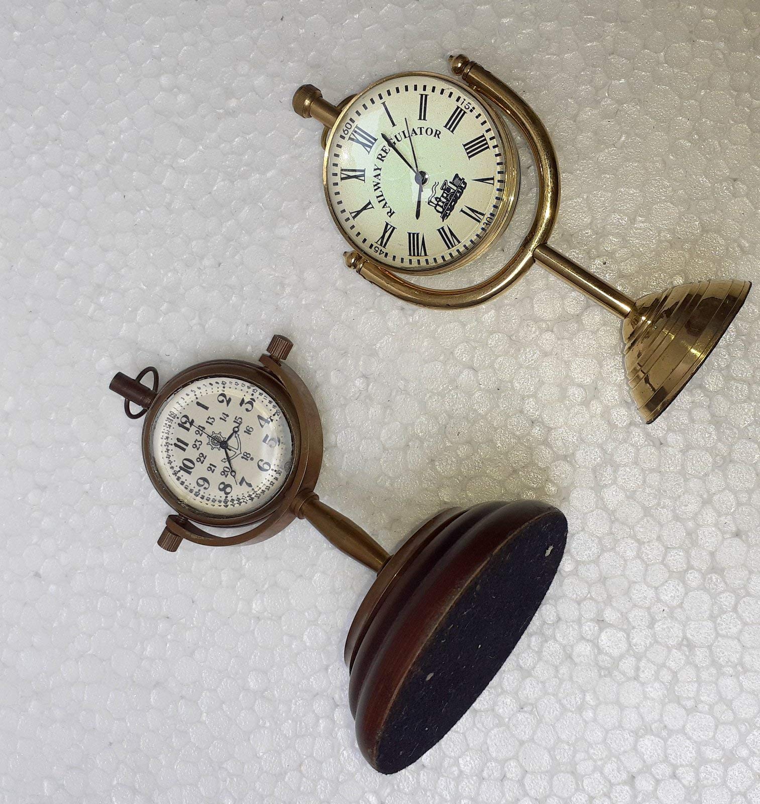 Tischuhr, 2 Stück, goldfarben und braun, antiker Stil, massives Messing und Glas, Globus-Farbe, goldfarben, Größe ca. 10,2 cm