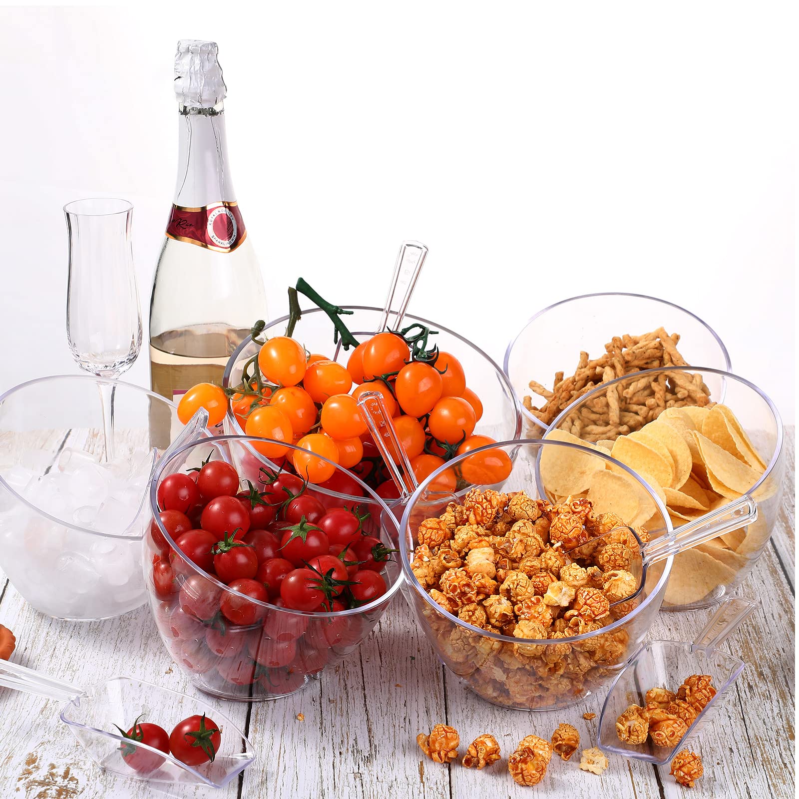 Hoolerry Serving Bowls Kit Include 25oz Clear Plastic Bowls for Parties and Popcorn Measuring Scoops Acrylic Plastic Kitchen Scoops Angled Candy Bowl for Office Scoop Canister Salad Cooking (8 Pcs)