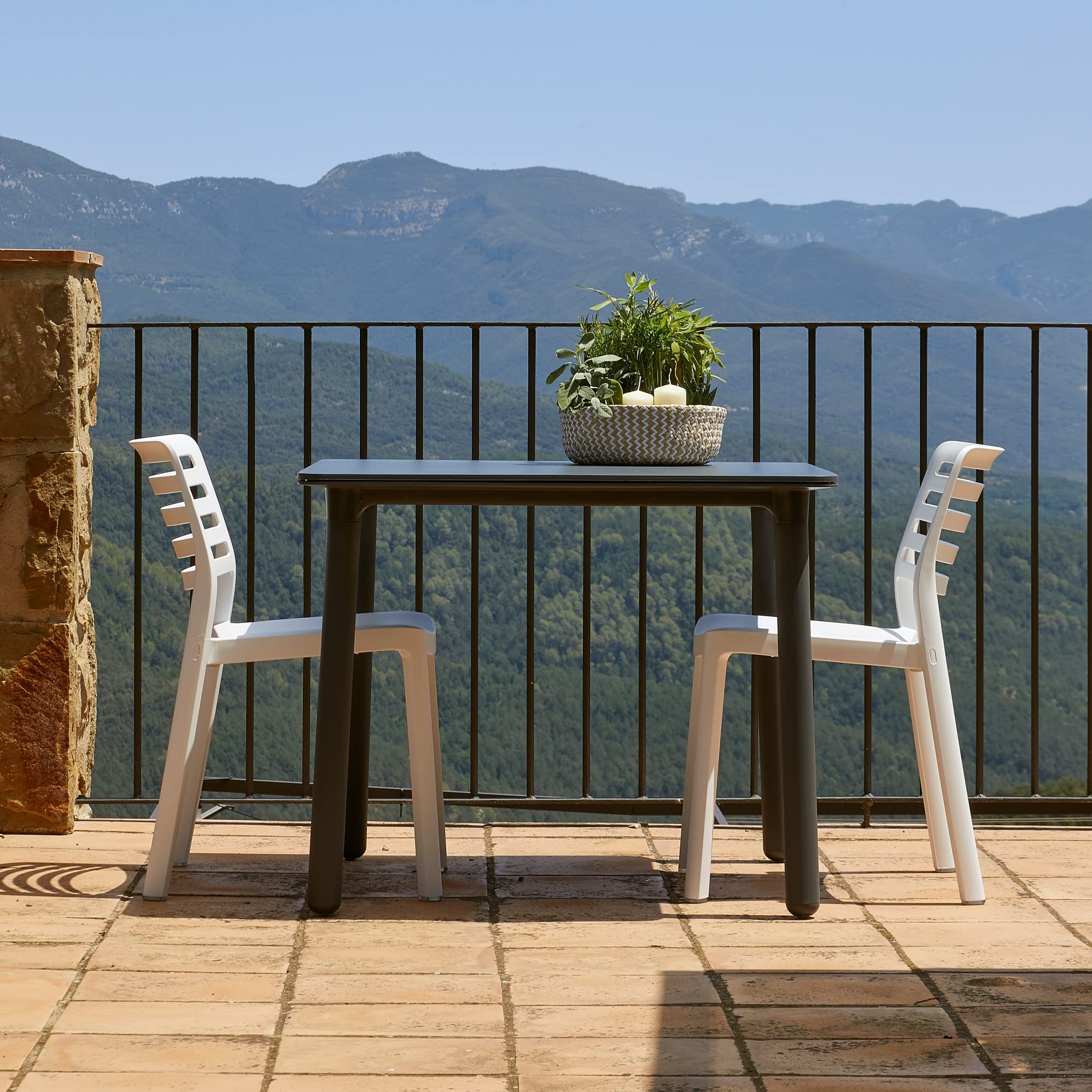 Sedia Resol Wind - Set Di 4 Sedie Impilabili Leggere Per Interni Ed Esterni - Sabbia - Per Giardino, Terrazza, Sala Da Pranzo