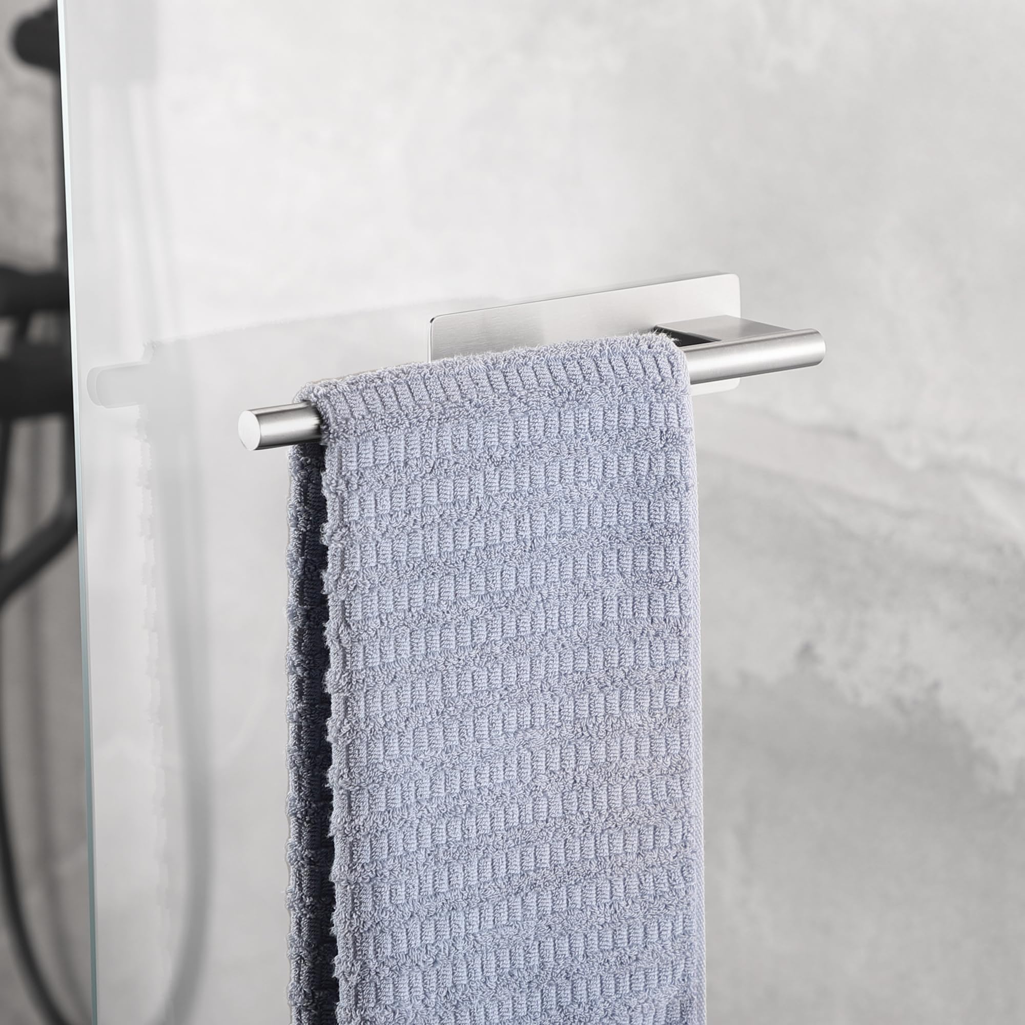 Porta Asciugamani Bagno Adesivo, Portasciugamani Adesivo Bagno, Porta Salviette da parete per Cucina in Acciaio Inox, Argento, 22CM