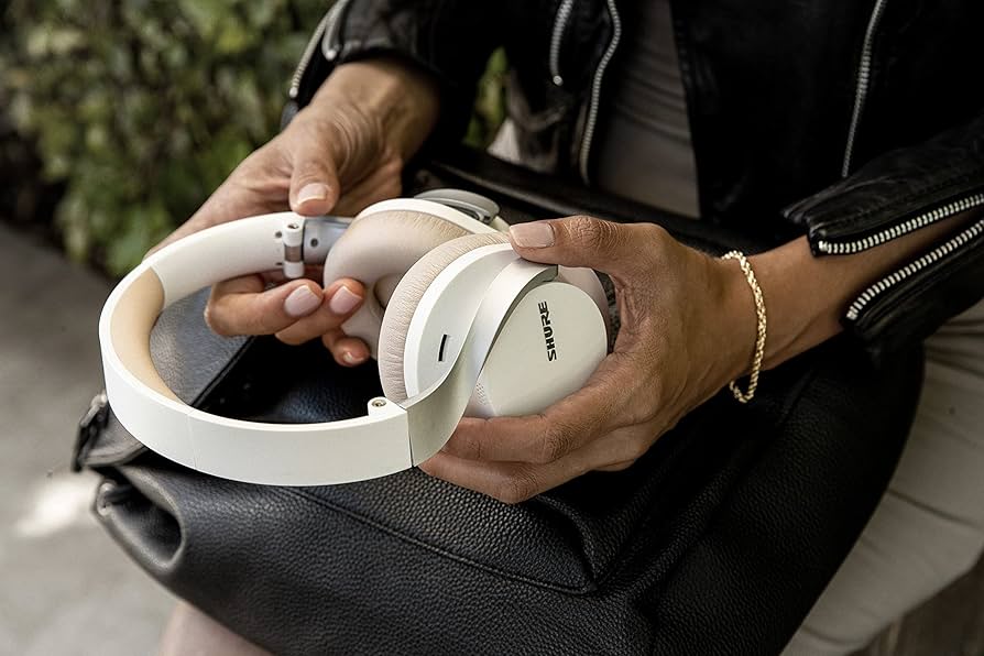 Amazon.com: Shure Aonic 40 無線降噪耳機- 白色/棕褐色: 樂器