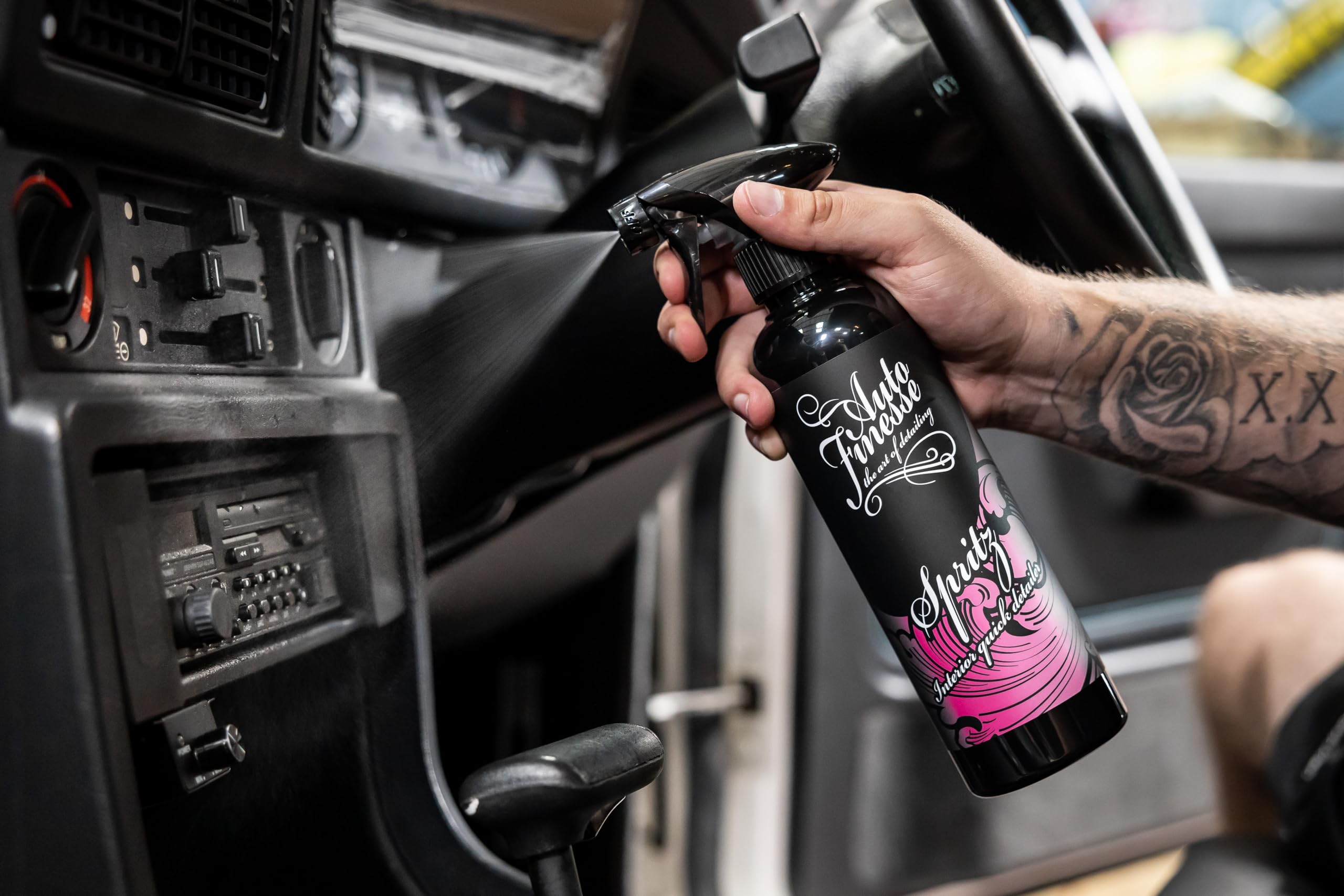 Auto Finesse - Spritz - detal wnętrza - Oprawa wykończeniowa - 1 litr - SRZ1L