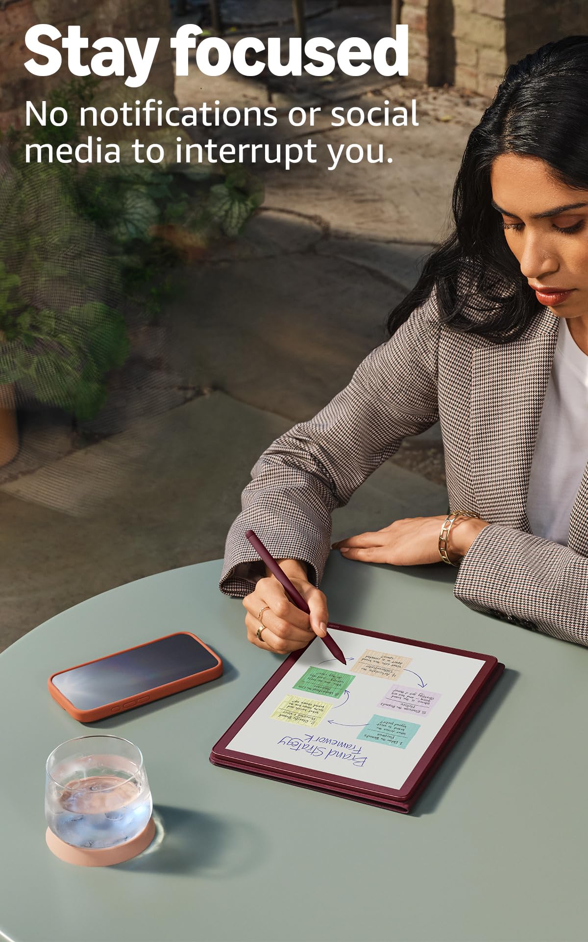 Amazon Kindle Scribe Colorsoft 32 GB (newest gen) — 11" paper-like colour display with front light — Thin, light, powerful — Write in the built-in notebook, documents and books - Graphite — view 10