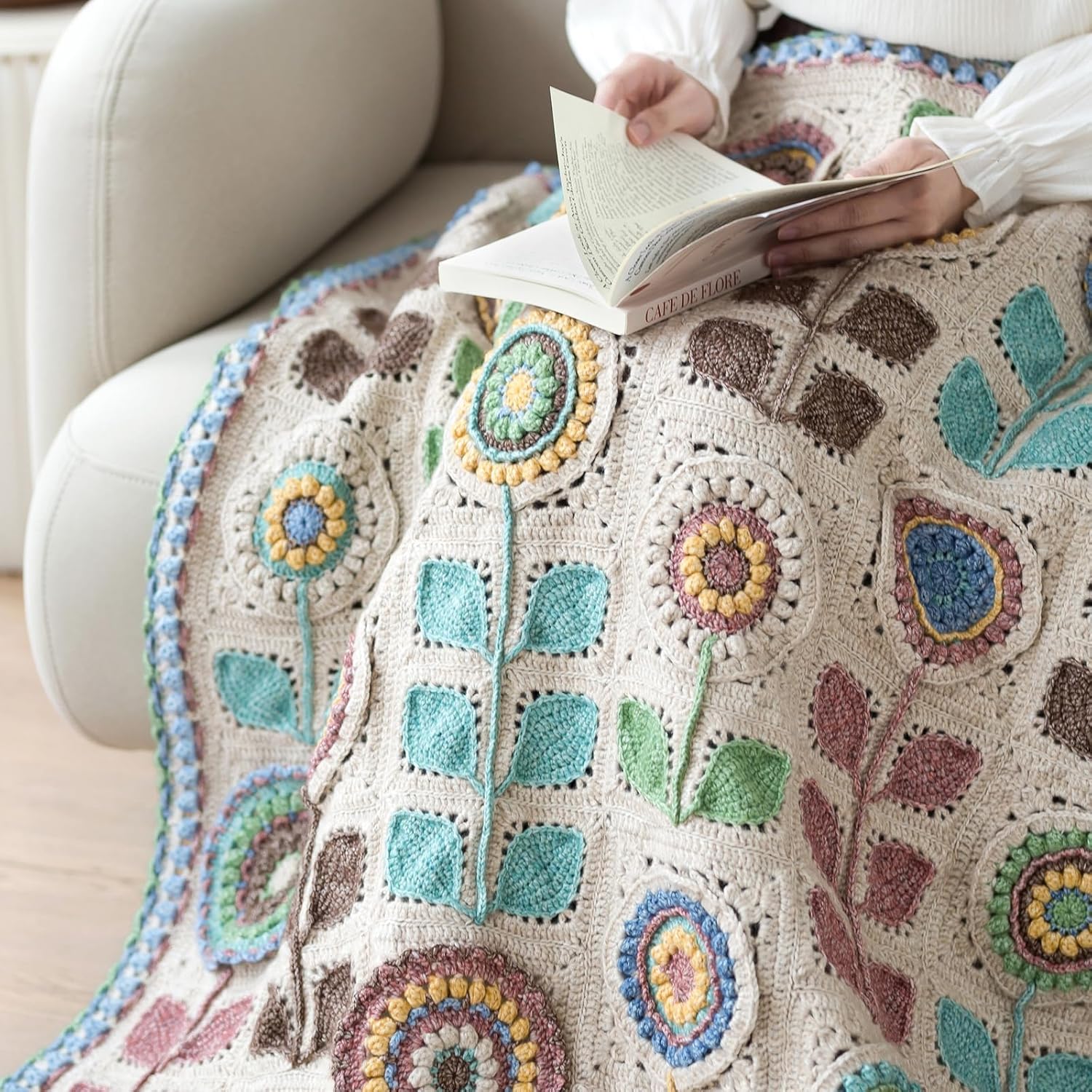 Susan's Family Crochet Kit for Upper Level, Blanket Crochet Kit w Pattern & Video Tutorials, Christmas New Year Handmade Gift, Scandinavian Style, Navia Flower Blanket (Bleached Sand)