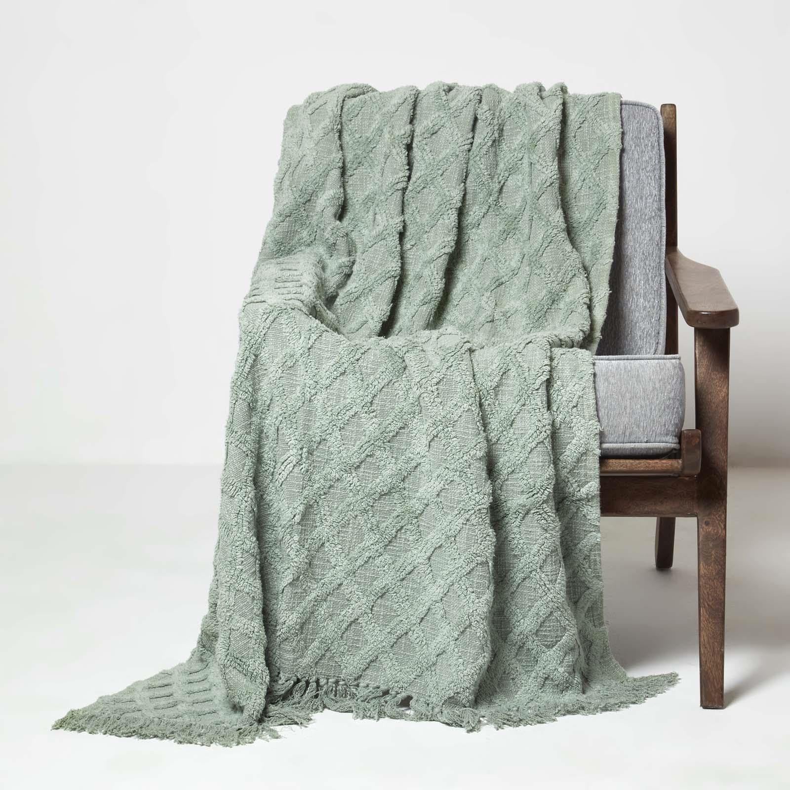 Homescapes Unisex Green Diamond Cotton Tufted Throw In | Size: 125Cm X 150Cm