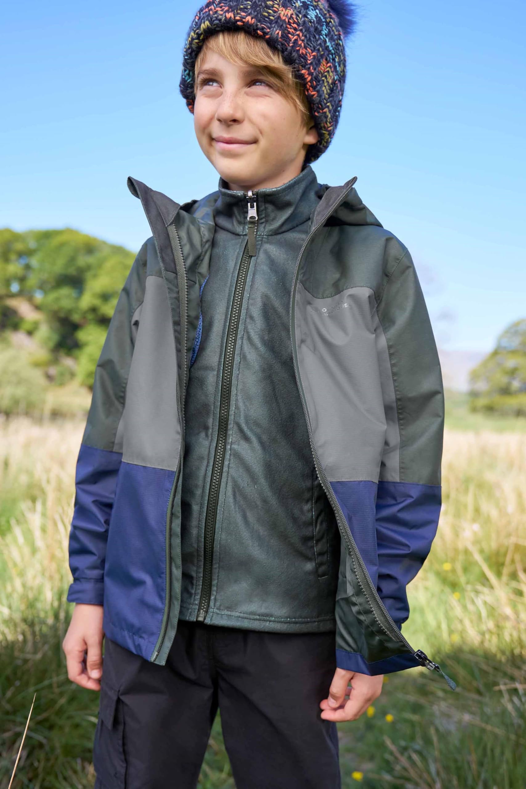 Mountain Warehouse Wasserfeste Cannonball Kinder-3-in-1-Jacke - atmungsaktive Dreiklima Winterjacke mit versiegelten Nähten und abnehmbarer Kapuze. Marine (01) 164