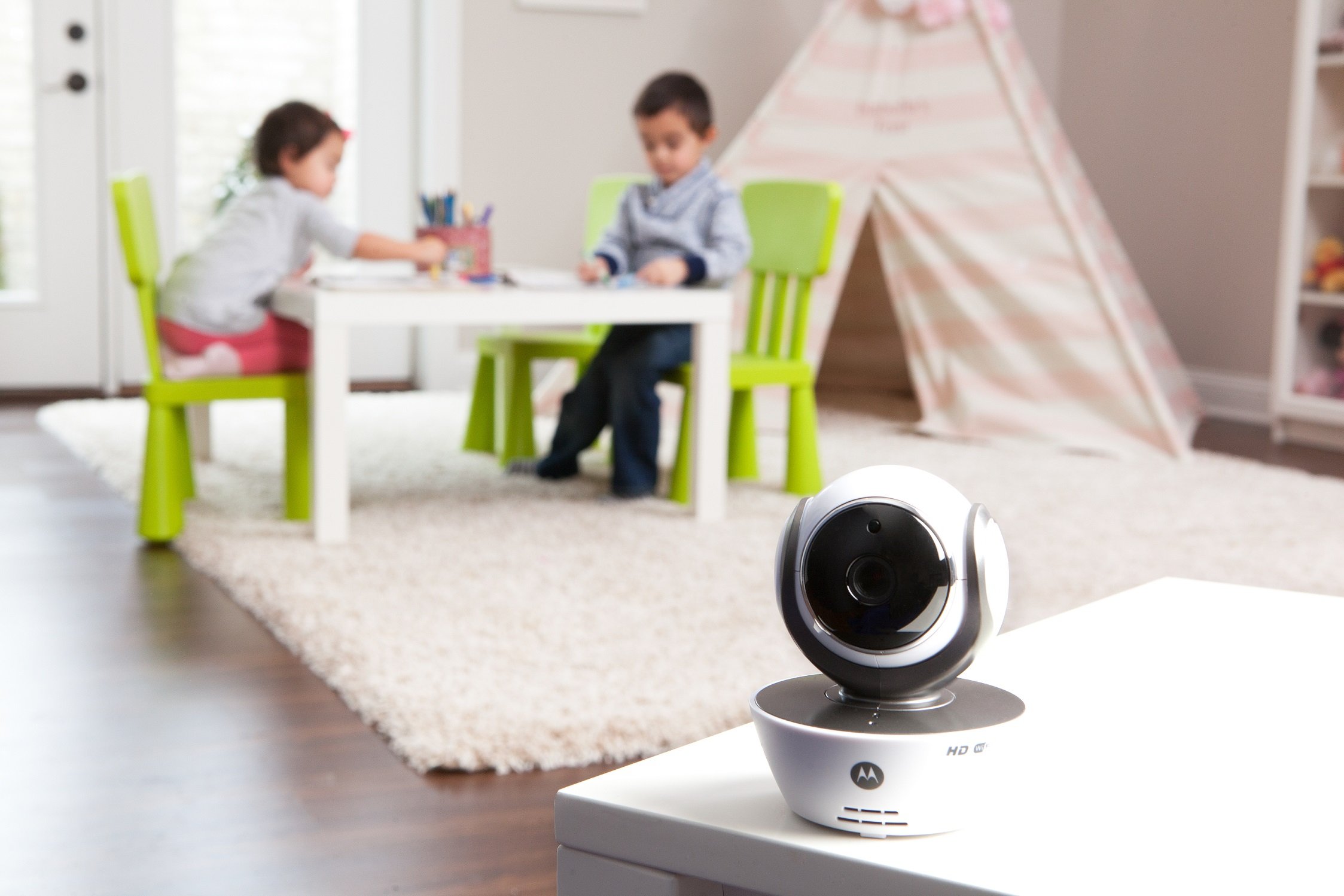 Motorola Babyphone Vidéo connecté Wi-Fi avec écran 4,3" - MBP854 Connect Blanc