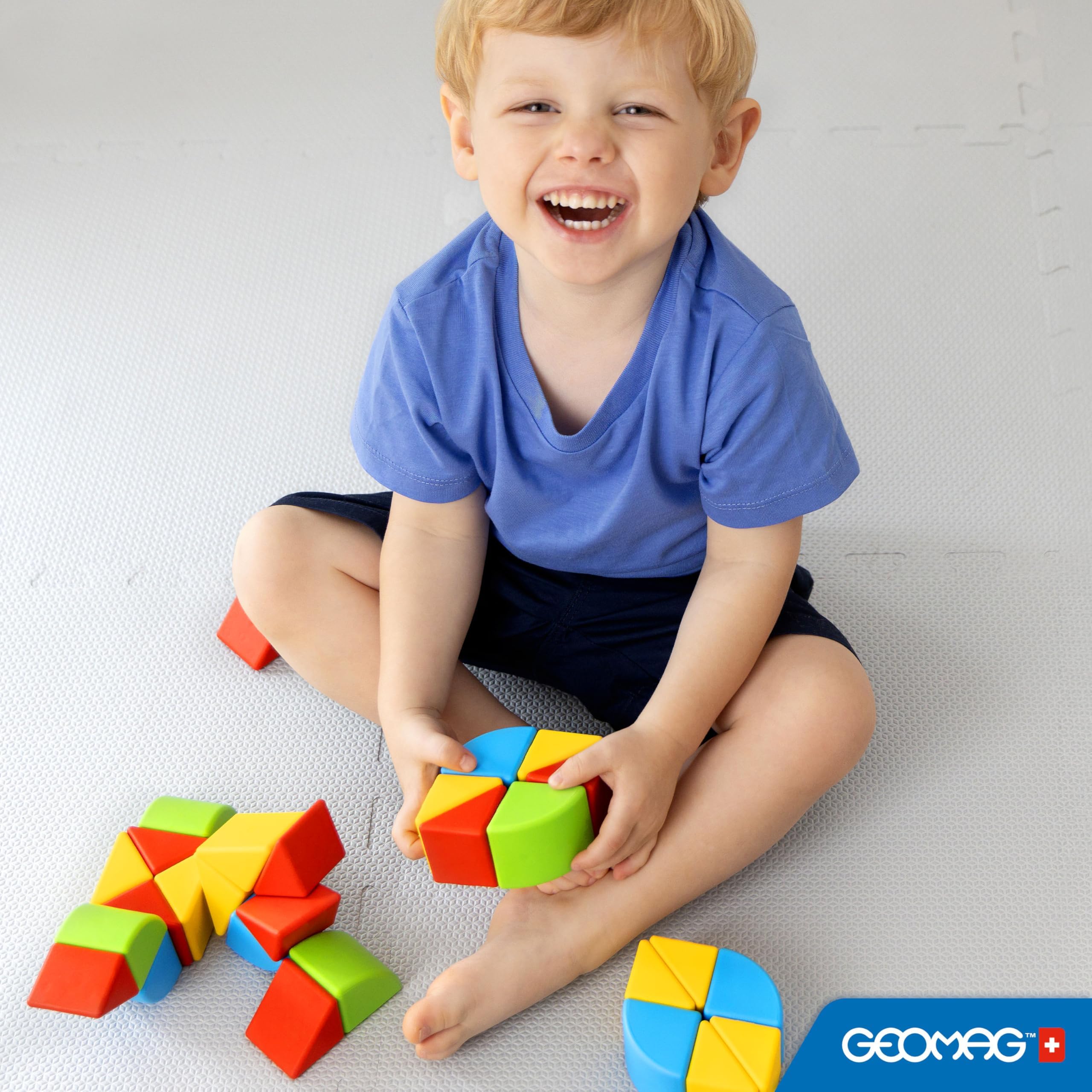 Geomag Magicube Magnetyczne klocki konstrukcyjne dla małych dzieci w wieku 1-3 lat, zabawka Montessori na ponad 1 rok, produkt sensoryczny dla dzieci z autyzmem, magnesy dla dzieci