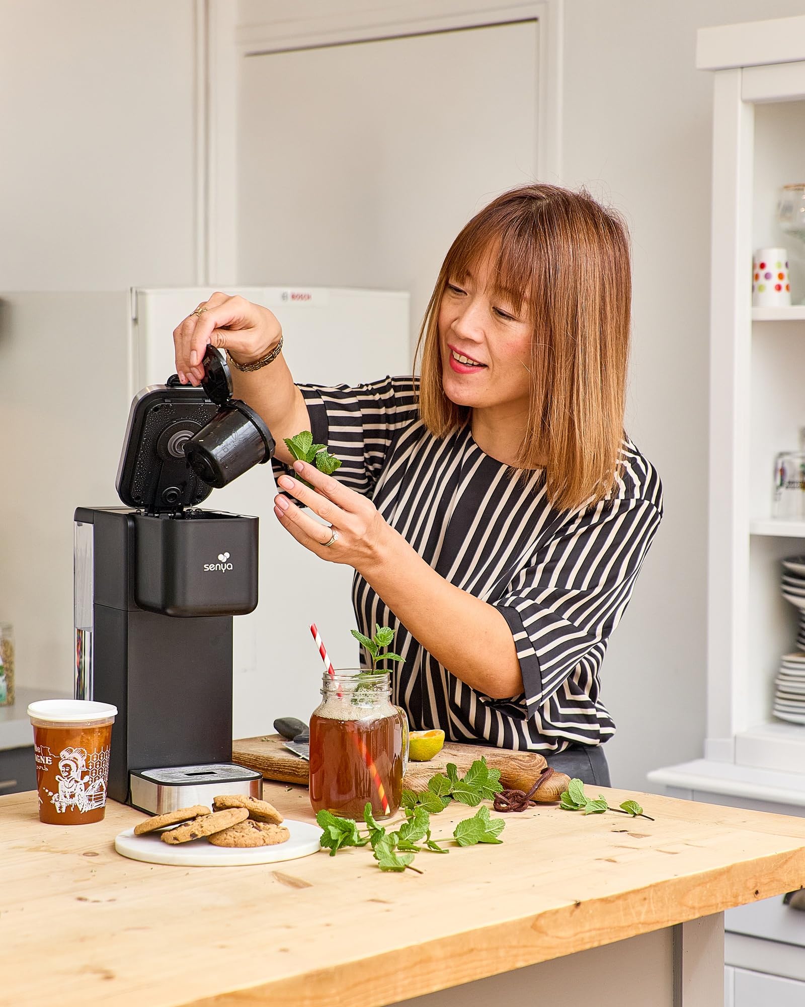 SENYA Machine à thé Tea Time Pro 1,2 L 1000W Écran tactile Détartrage automatique