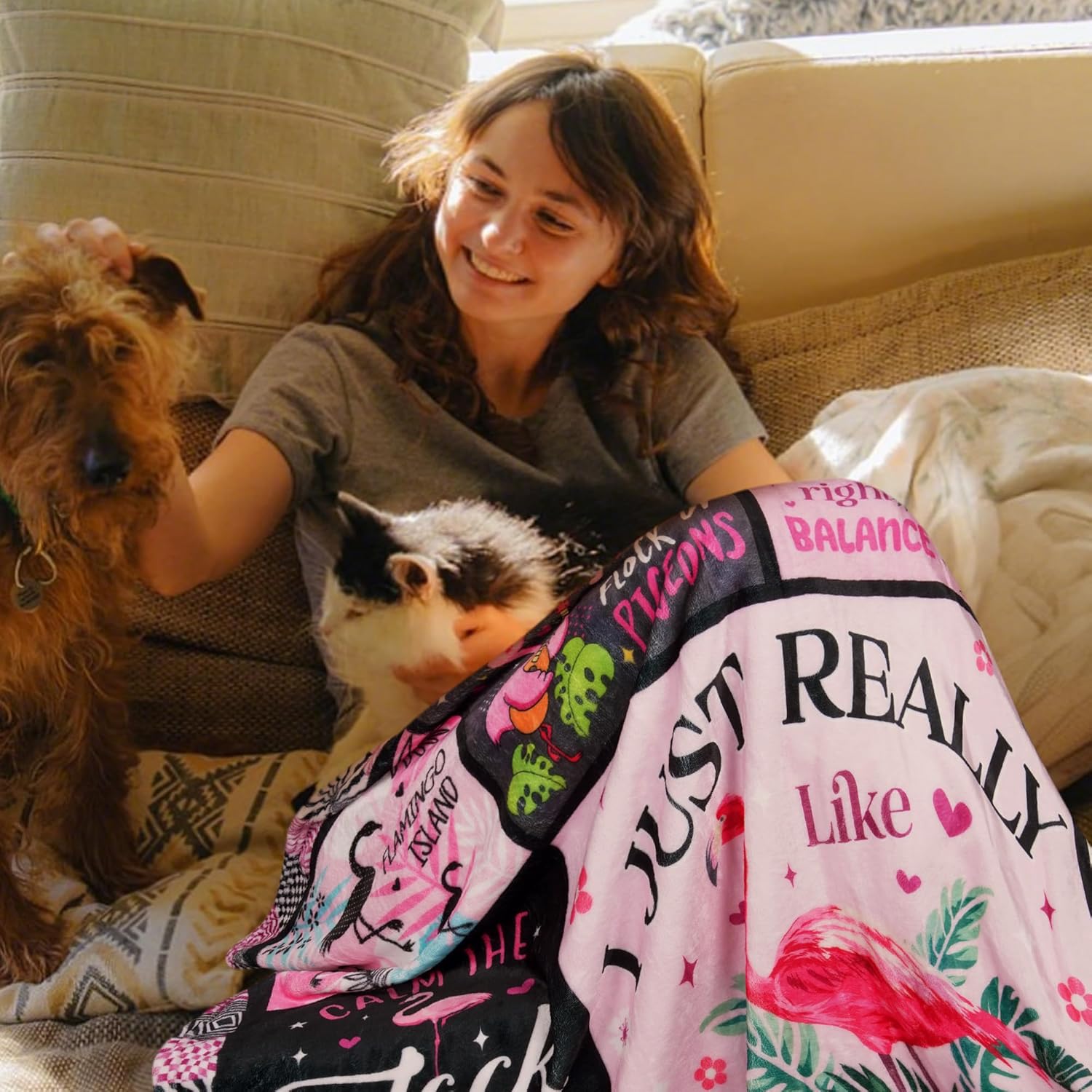 Flamingo Gifts for Women Throw Blanket, Funny Pink Tropical Flamingo Design Soft Cozy Fuzzy Flannel Blanket, Animal Lover Gift for Girls Friends Mom (50" x 60") - Image 5