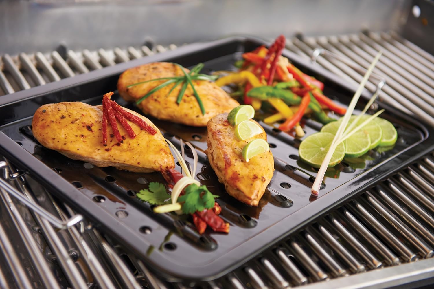 Black Porcelain Grill Topper with Stainless Steel Handles