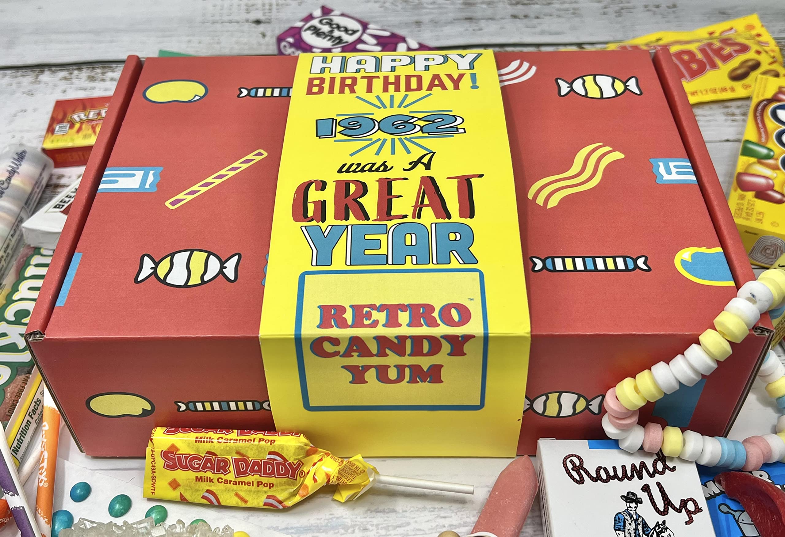 RETRO CANDY YUM 1962 60th Birthday Gift Box Nostalgic Candy Mix From RETRO CANDY YUM 1962 60th Birthday Gift Box Nostalgic Candy Mix From