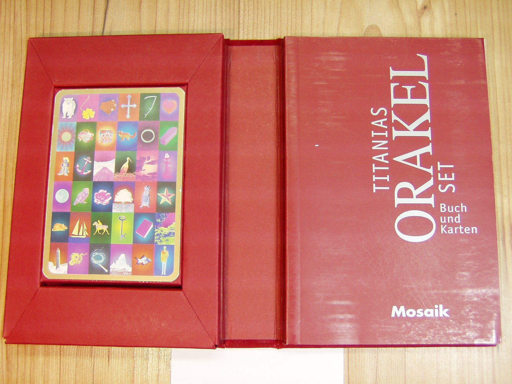 Titanias Orakel-Set: Buch und Karten