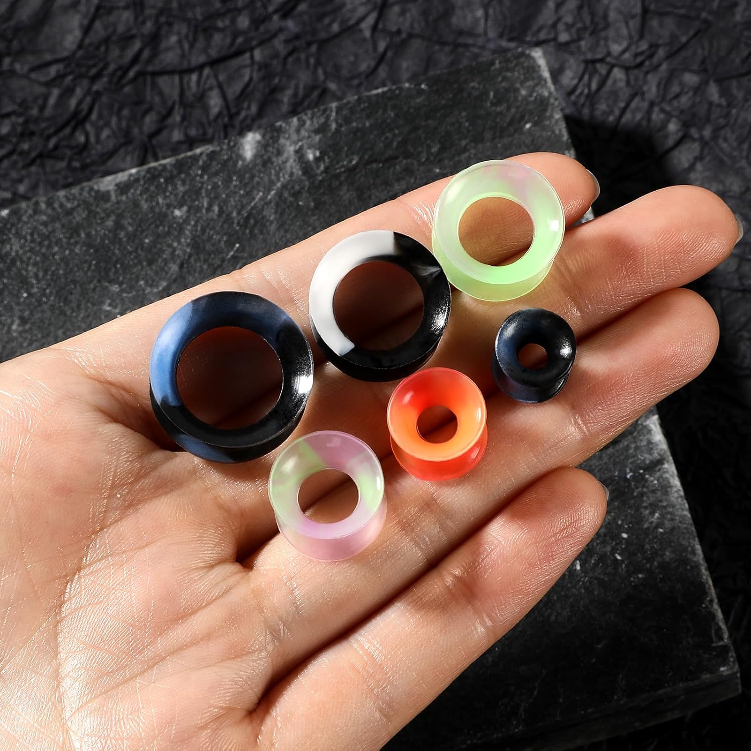 8PCS Silicone Ear Tunnels Set Multicoloured Double Flared Saddle Ear Gauges Kit Ear Expander Clashing Colours Body Piercing Jewelry for Women Men 2G-5/8” - Image 6