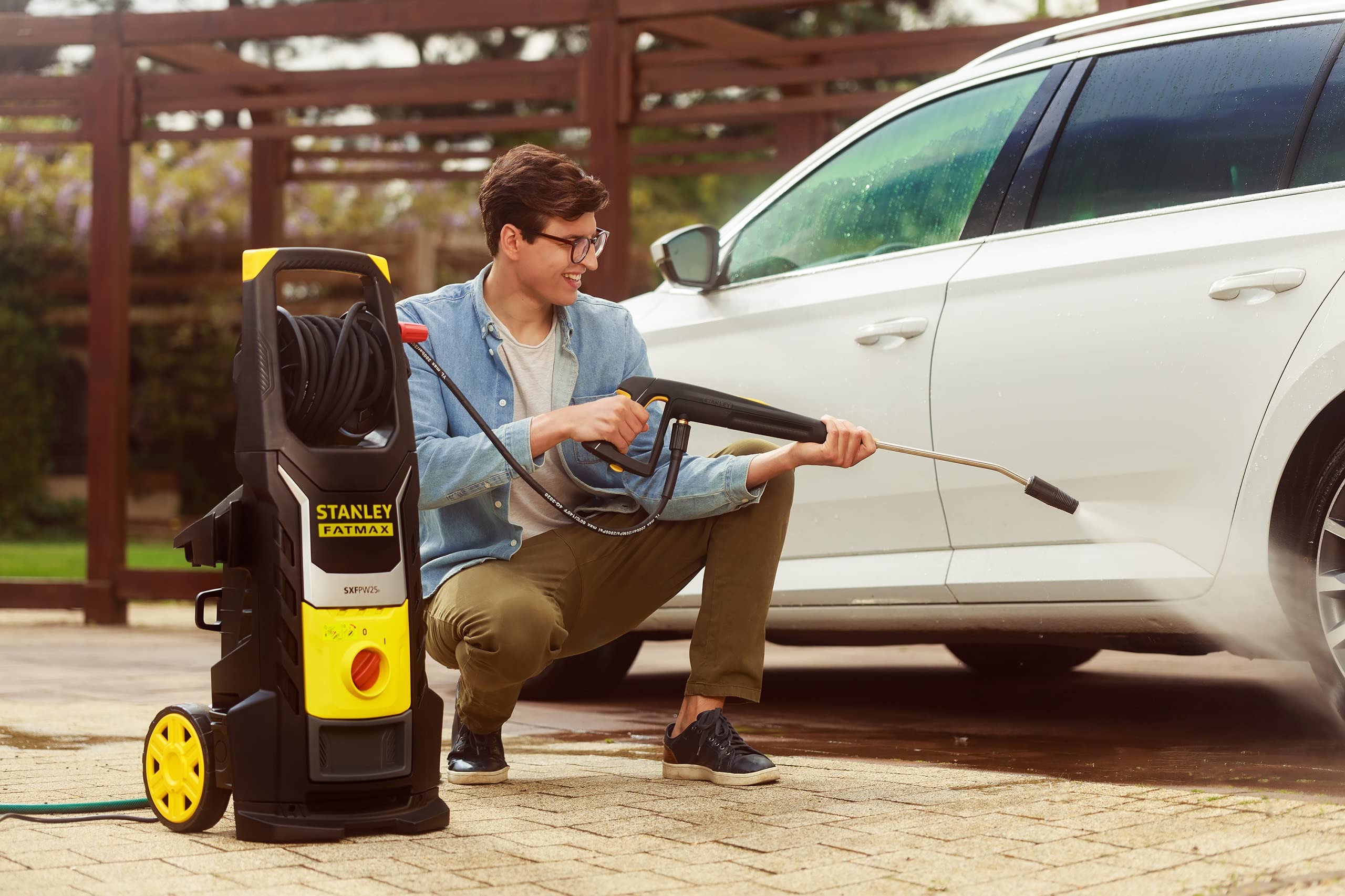 Stanley 14136 Base - Hidrolimpiadora con motor inducción, 2500 W