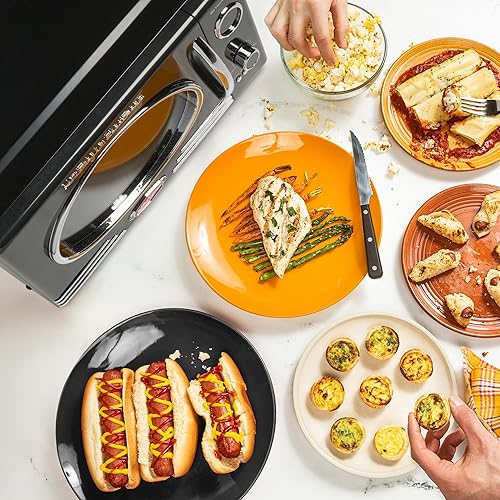 Miniatura 4 de Nostalgia Horno microondas retro para encimera y BLACK+DECKER POWERSERIES+ 20V MAX Aspiradora inalámbrica, luces LED de suelo, tecnología Autosense,