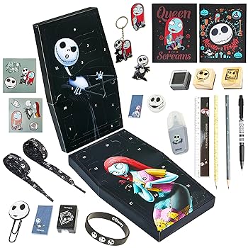 ナイトメアビフォアクリスマスのカウントダウンカレンダー Amazon.com: Disney The Nightmare Before Christmas Advent