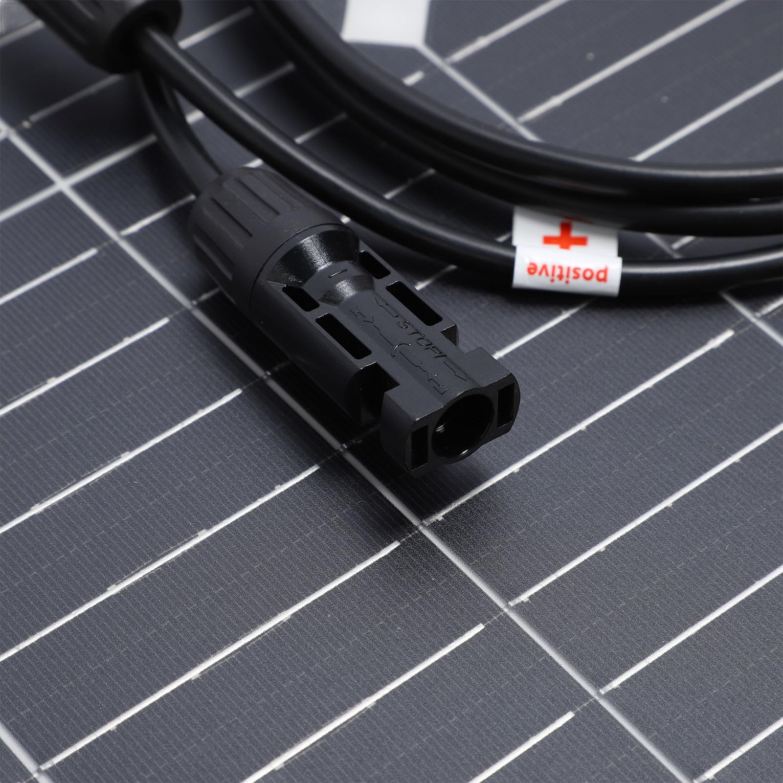 Oumefar Caricabatterie a Pannello Solare Monocristallino con Scatola di