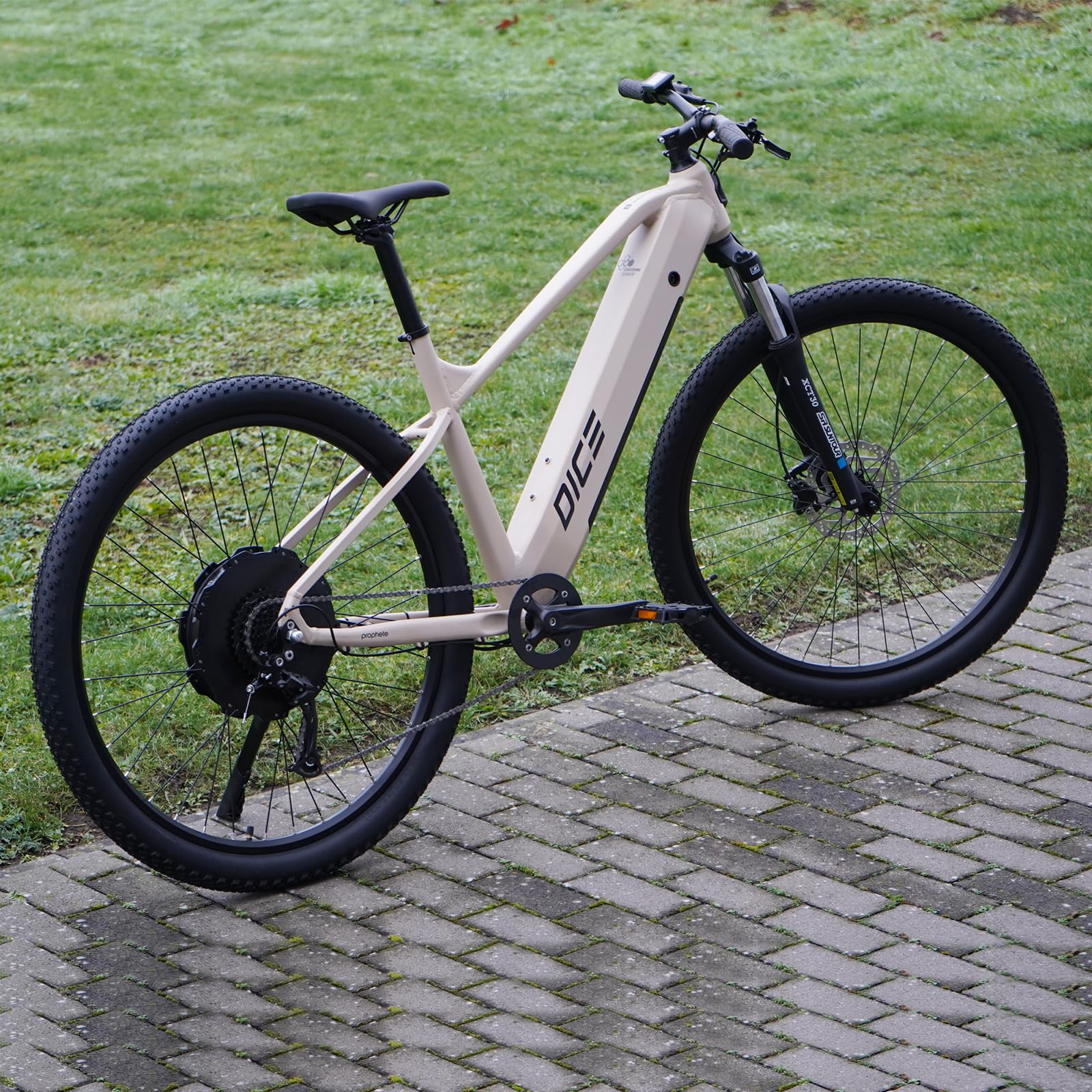 Prophete DICE 2.0 E-MTB 29", E-Mountainbike | Hinterradmotor 48V, 250W, 46Nm, 9-Gang Kettenschaltung, 130 km Reichweite (480 Wh), Suntour XCT Federgabel