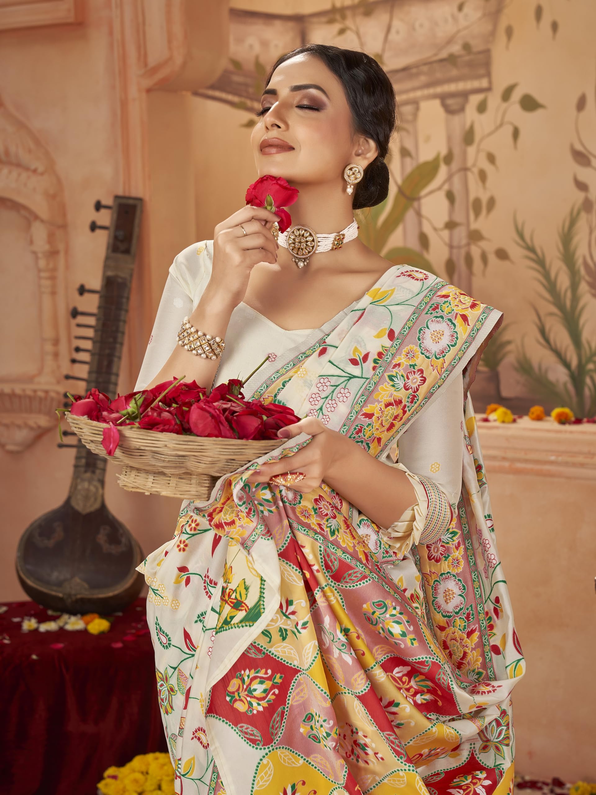 Glory Sarees Women's Kashmiri Pashmina Silk Woven Saree With Blouse Piece (Heritage_Silk112_White) 4