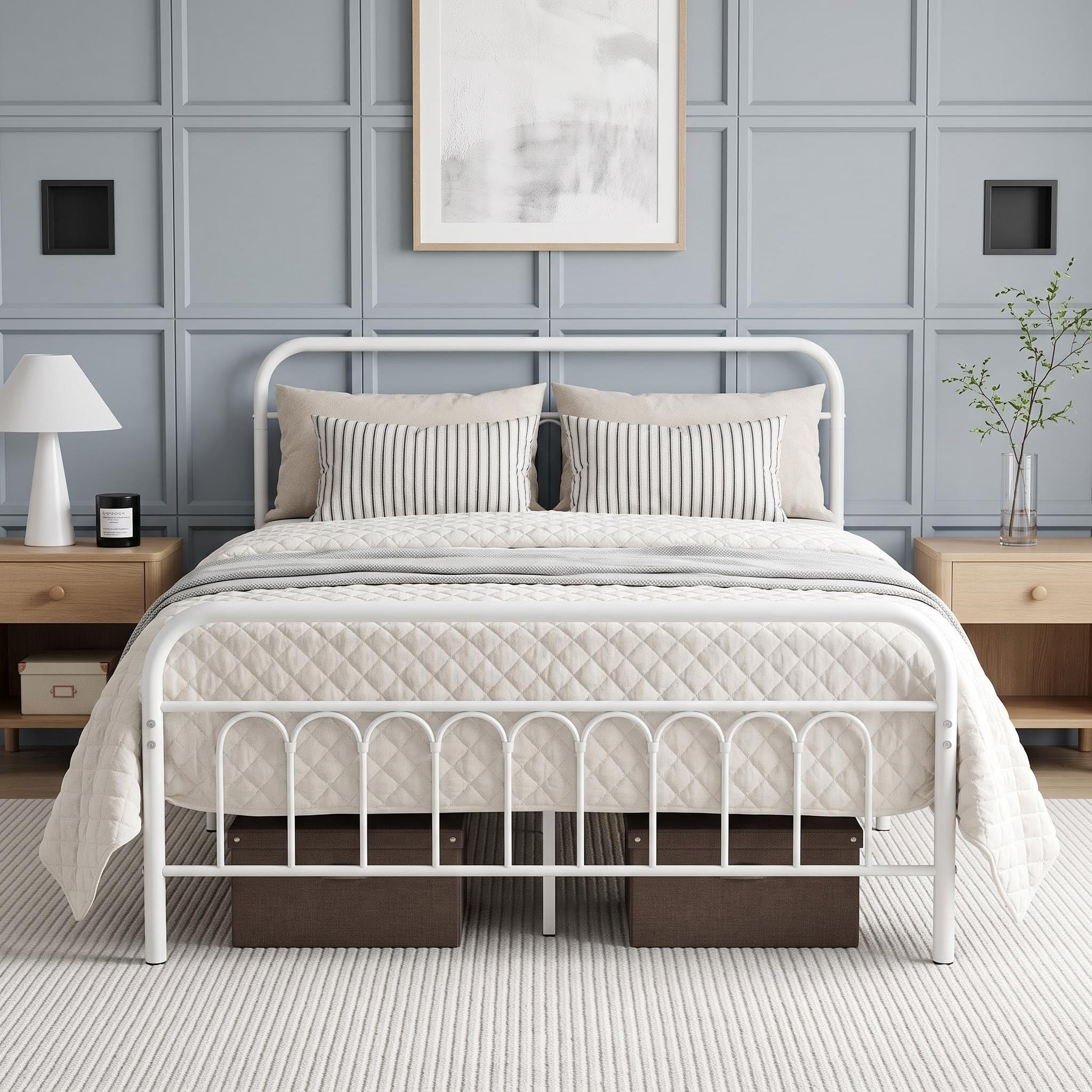 Panana Small Double Bed Frame,4ft Strong Platform Bed (White, Small Double)