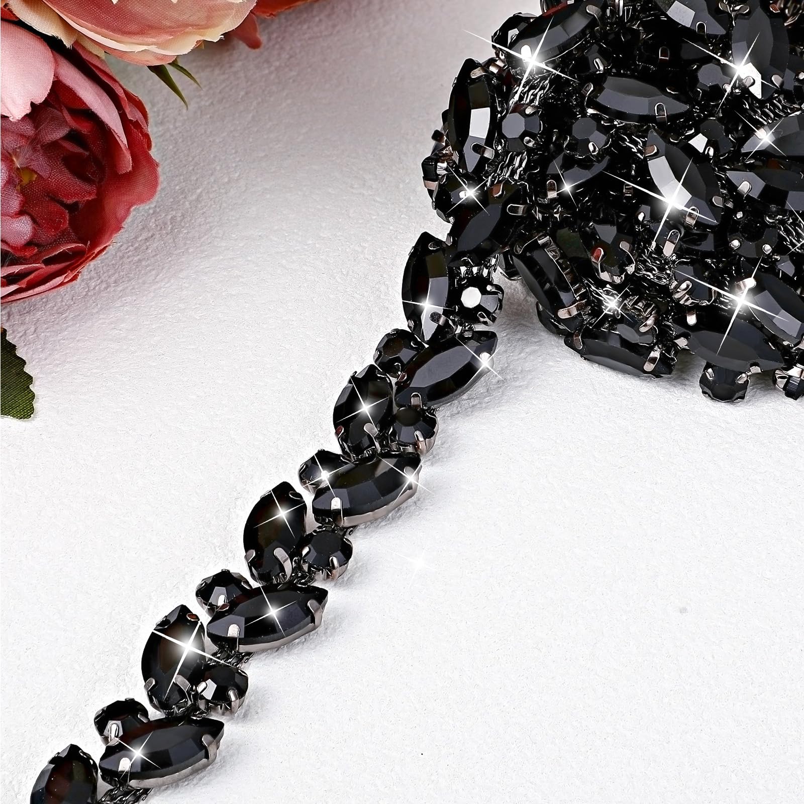 Bordure en strass noir pour customiser vos robes de mariée et colliers de fête