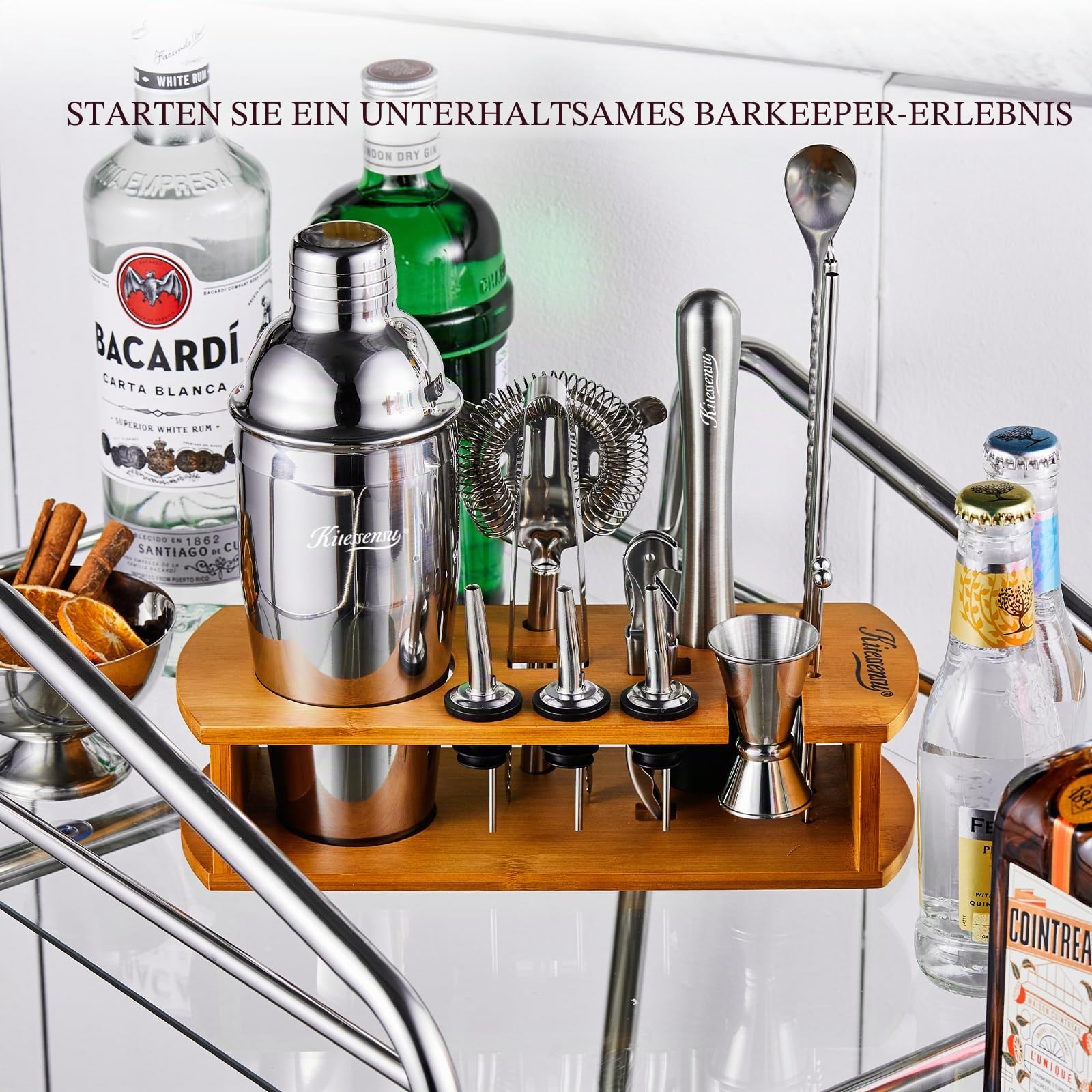 KITESSENSU Cocktail Shaker Set Barkeeper-Set mit Ständer – 18/8 Edelstahl Cocktailshaker, inklusive Martini Shaker, Jigger, Sieb, Mixlöffel, Stößel, Schnapsgießer, Bambus-Ständer – Silber