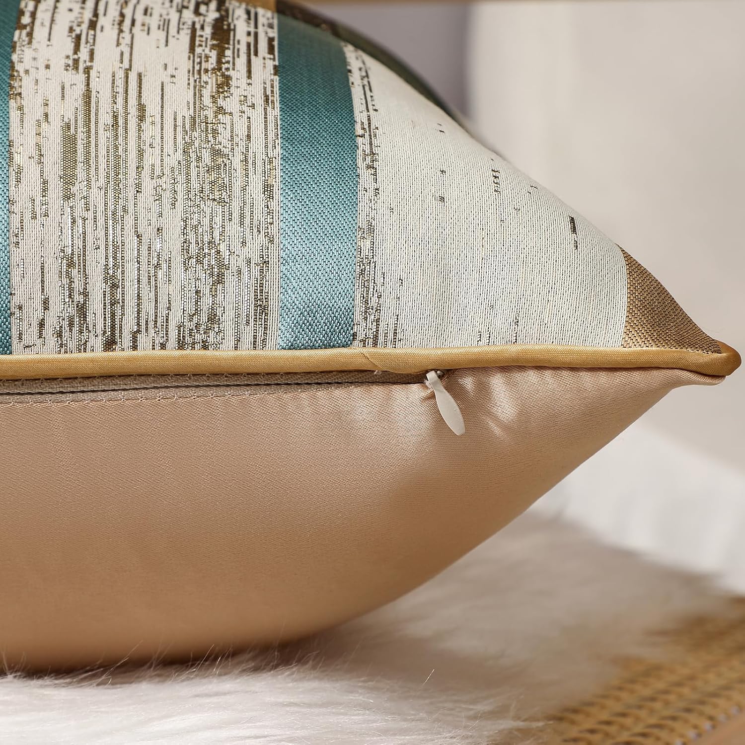 vctops Luxury Gold Patchwork Decorative Throw Pillow Covers Soft Square Cushion Case Pillowcase for Sofa Bedroom Car (Green,18x18)