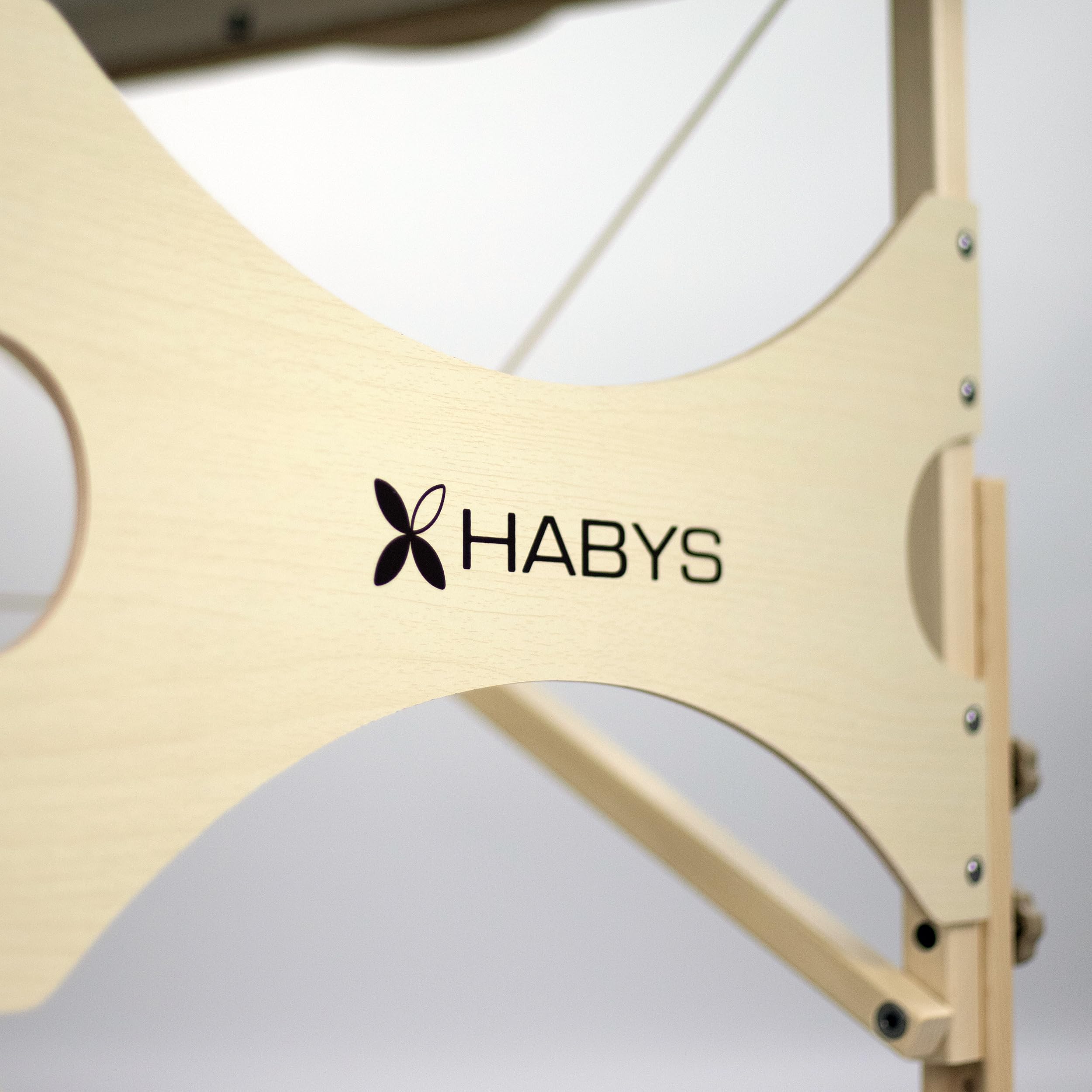 HABYS Massageliege Bello One | Klappbar Mobile Tragebares Höhenverstellbar | Massagetisch Massagebank | Holz Beige | 180 x 70 cm