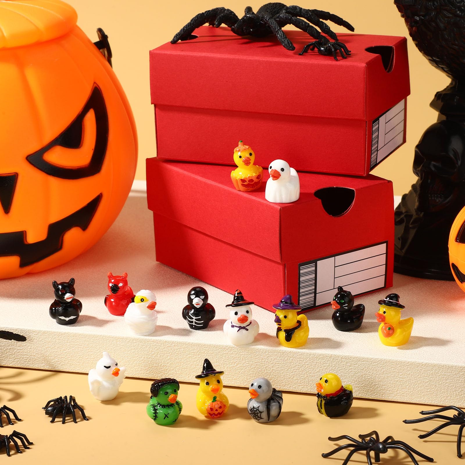 90pcs Halloween Mini Resin Ducks - Image 3