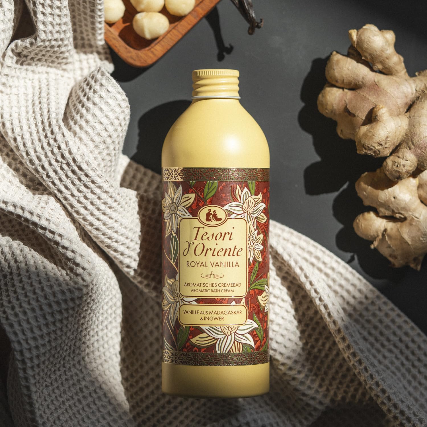 Tesori d'Oriente Kremowa kąpiel "Royal Vanilla" | aromatyczna kąpiel kremowa z wanilią z Madagskaru i imbiru | kremowa kąpiel do pielęgnacji ciała | rytuał dla ciała i zmysłów | 500 ml