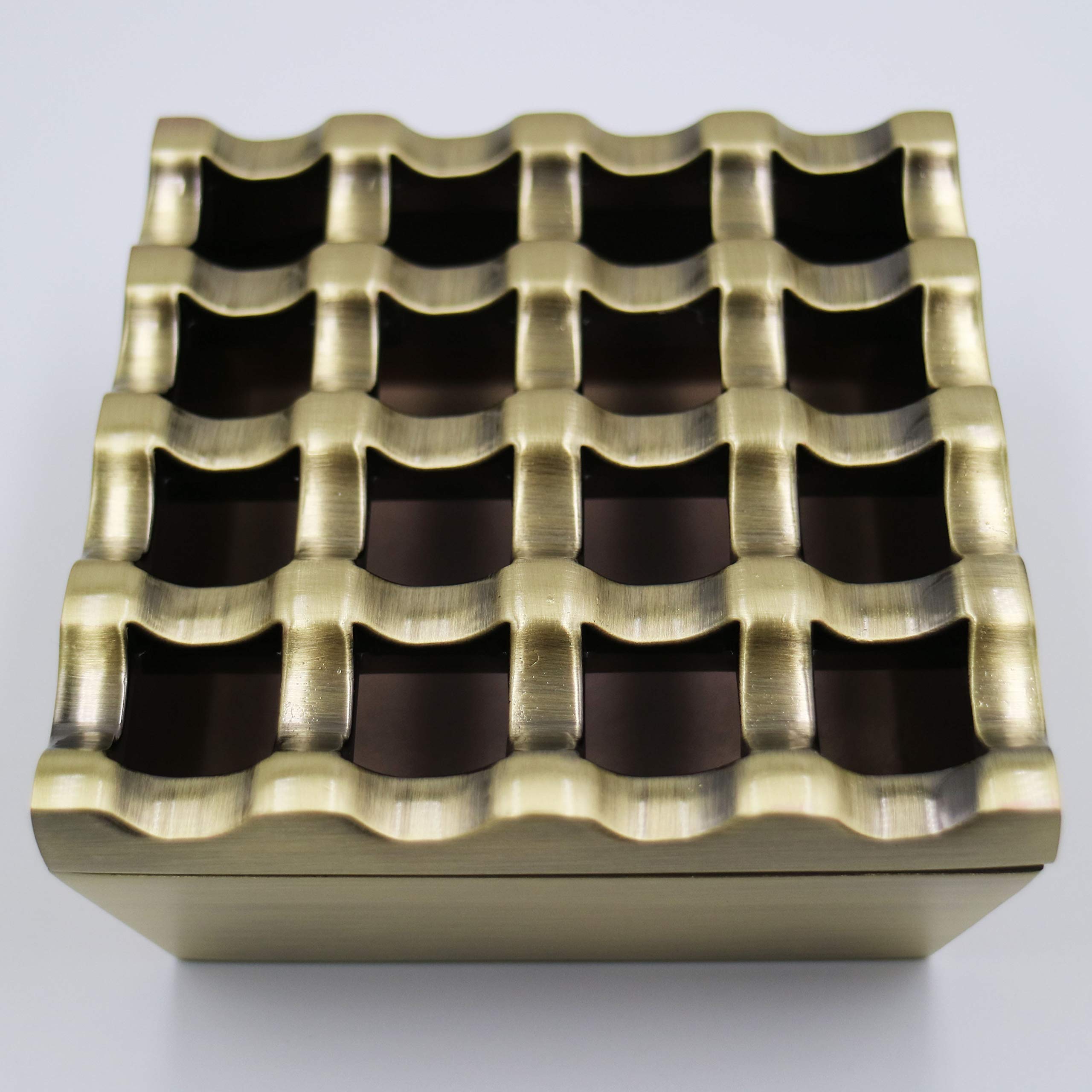 noyin Metal Ashtrays for cigarettes - Cigar Ashtrays Outdoor Windproof Cigarettes Ashtray Tabletop Decor for Home Hotel Garden Desktop Cigar Ashtray (16hole 3.7"x1.7", Bronze)