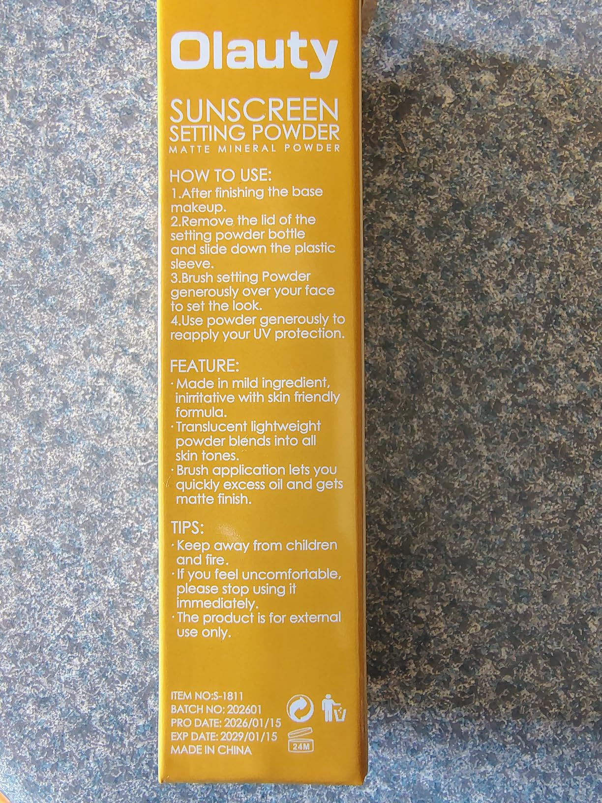 ZARICS Mineral Powder Sunscreen, SPF Powder 35 Scalp Sunscreen, Brush On Powder Sunscreen for Face, Natural Setting Powder, Long Lasting Lightweight Breathable, Oil Control Natural Matte (#01 Translucent)
