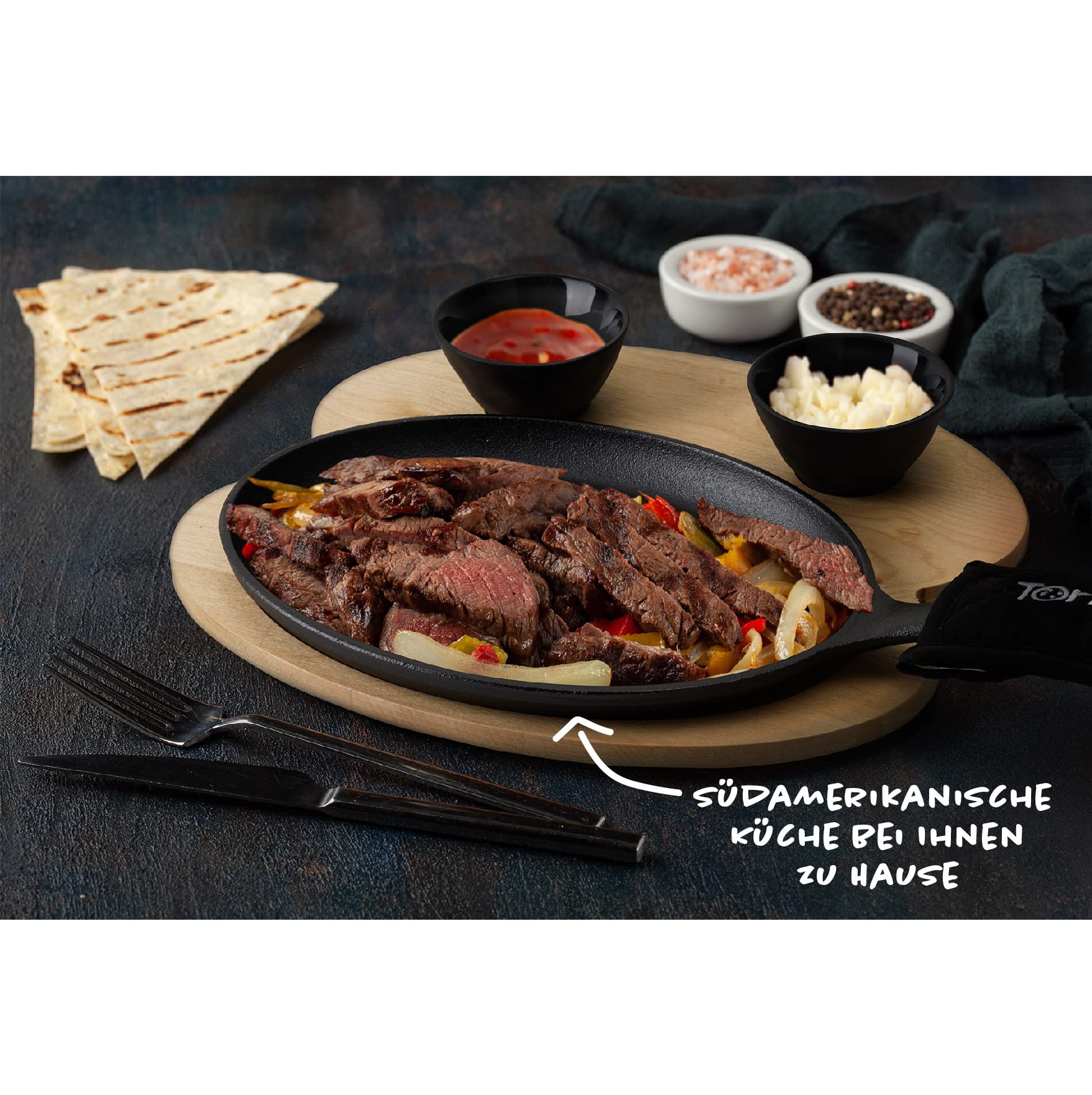 Tortillada - Gusseisenpfanne 25 cm (set of 2) | inkl. Serviertablett aus Holz + 2 Keramik Dipschalen (set of 2), aus Gusseise/Grillpfanne, 2 Pfannen, aus Gusseisen