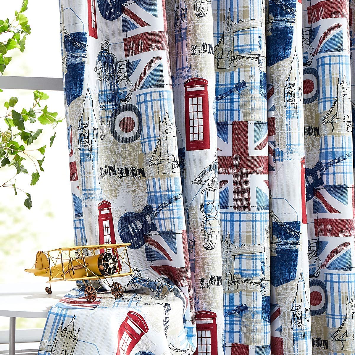 100% Blackout Curtains for Living Room British London Bridge on White Window Treatment Sets 52 x 90-inch Light Blocking Noise Reducing Union Jack Printing Curtains Drapes for Kids Bedroom 1 Pair