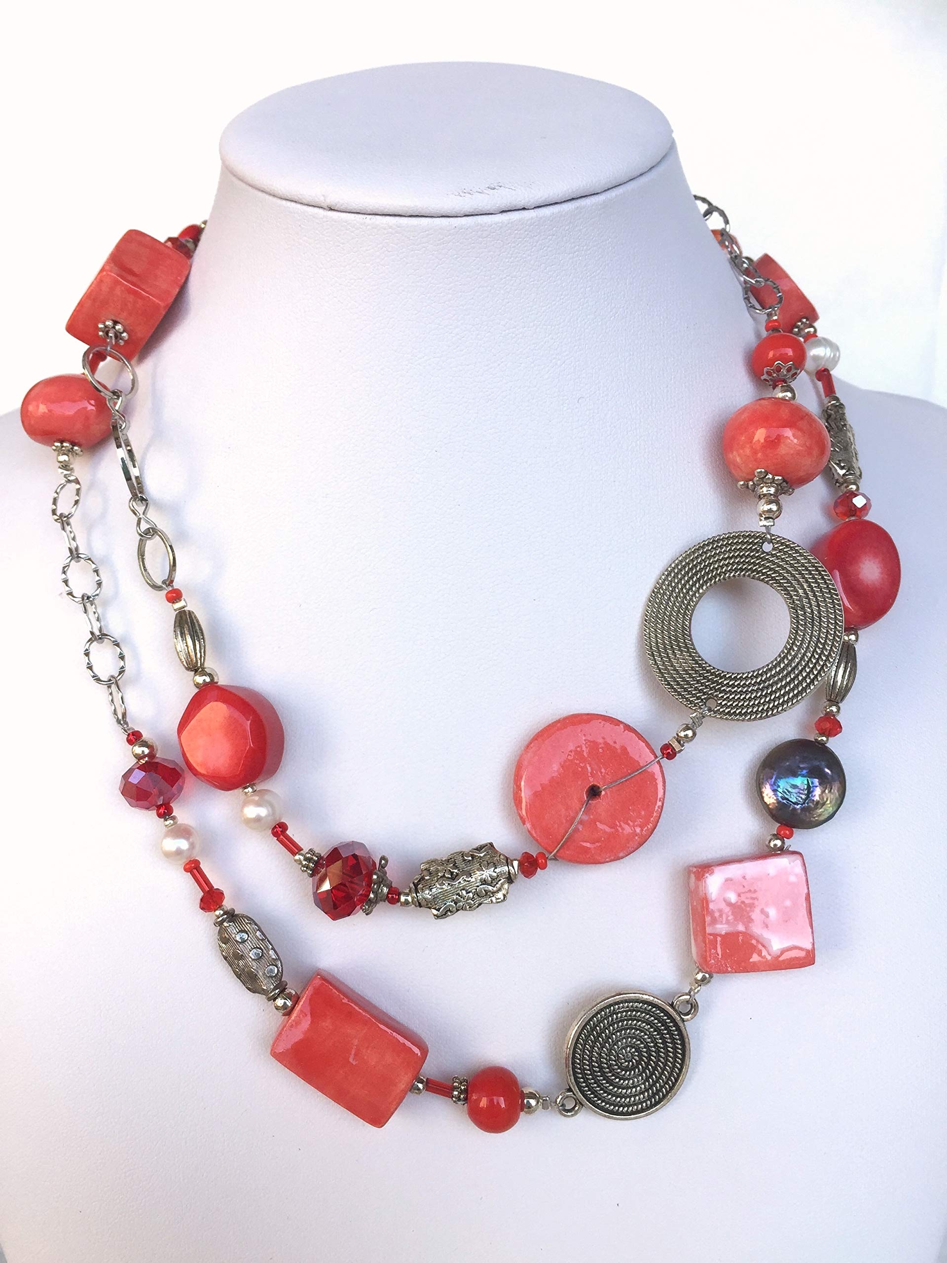 Gioielli d'Artista di Chiara Bo Collana Rossa lunga Donna con corallo Fiamma