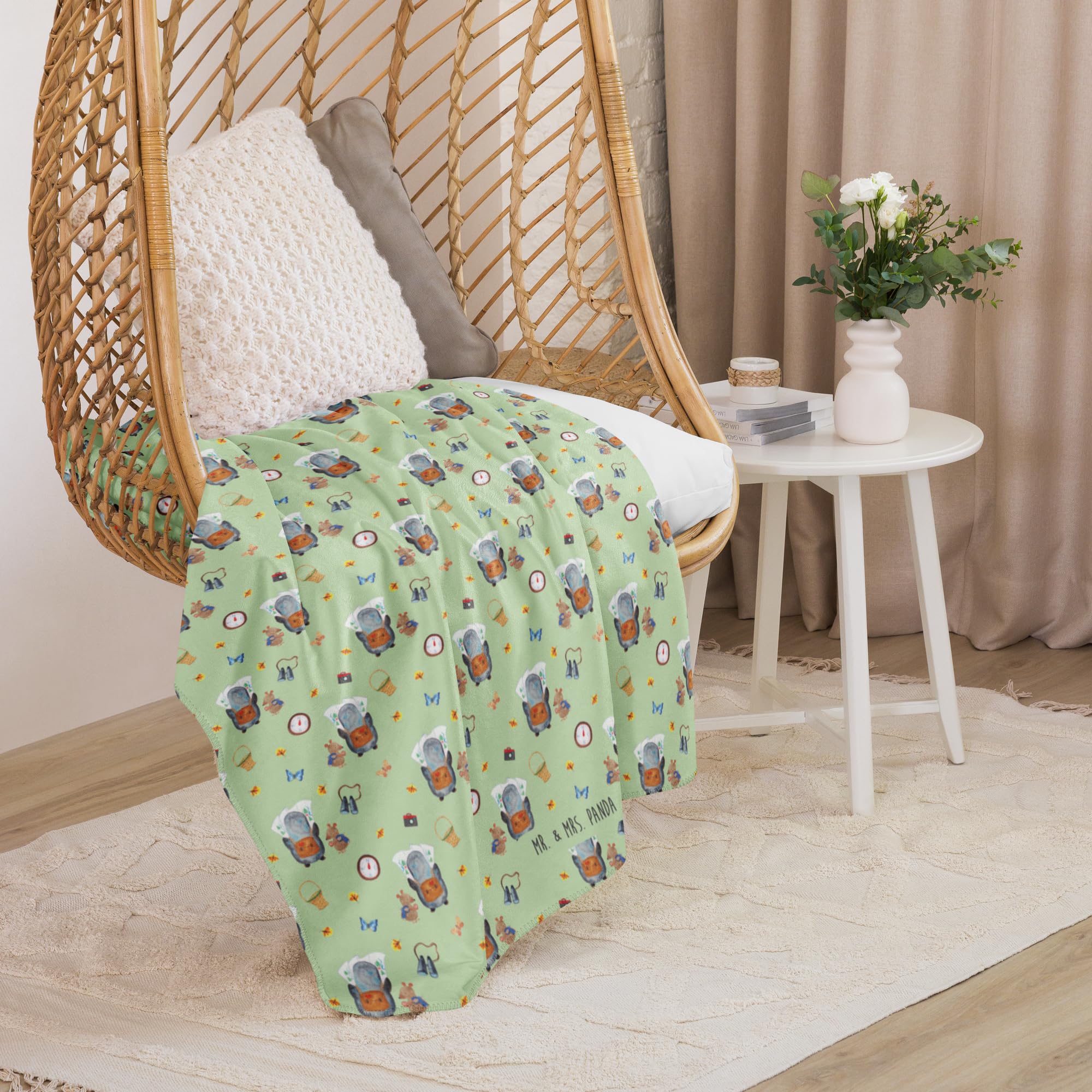 Mr. & Mrs. Panda Plaid Pinguin & Maus Wanderer 130 x 155 cm - Geschenk, Decke, Ausflug, Heimdecke, Sofadecke, Schmusedecke, Wandern, Wohndecke, Roadtrip, Tagesdecke, Wanderlust
