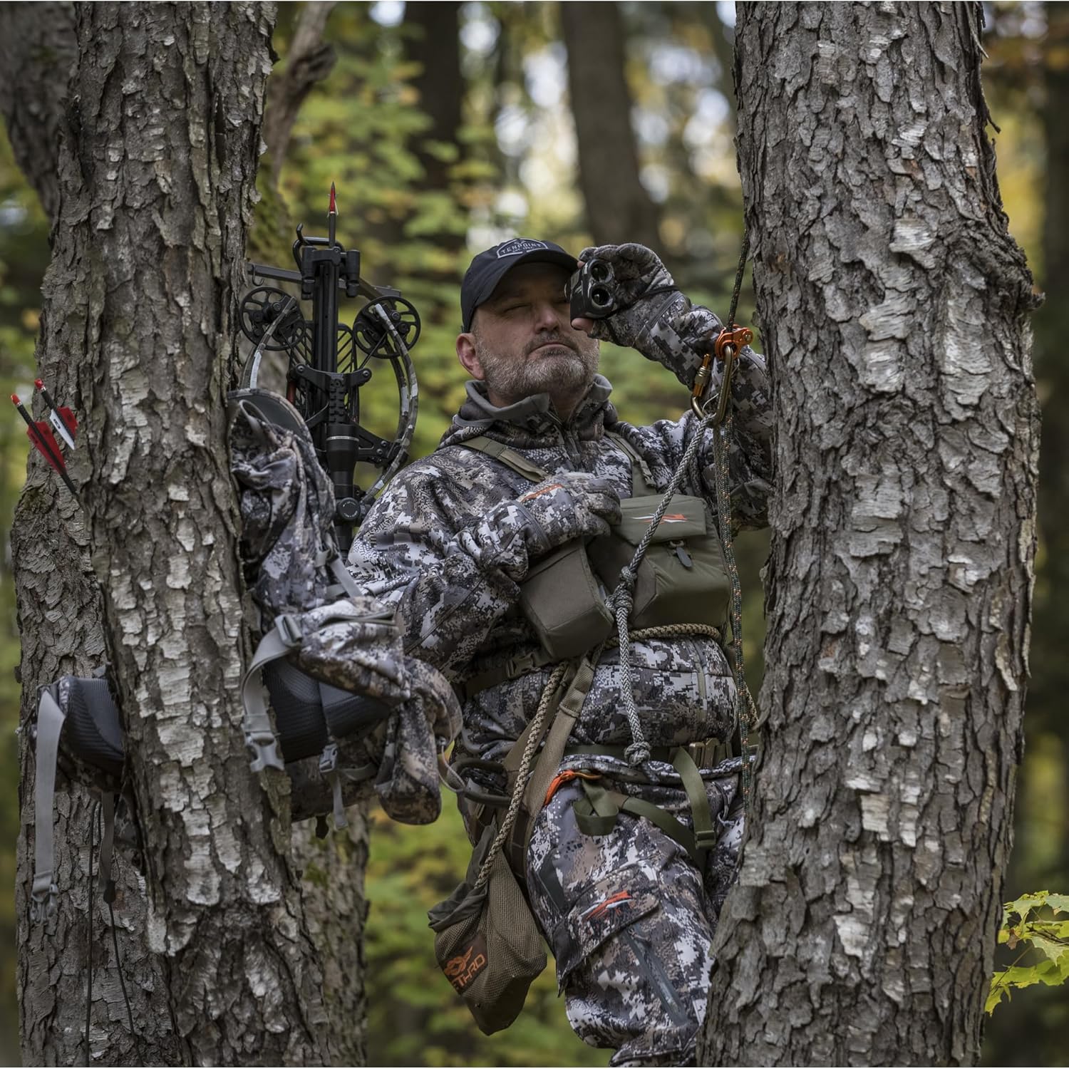 TenPoint Align 800 Rangefinder, Vektra - LCD Display with 6X Magnification - 1-Yard Accuracy with Angle Compensation - Includes Black Pouch, Lanyard & Lens Cloth