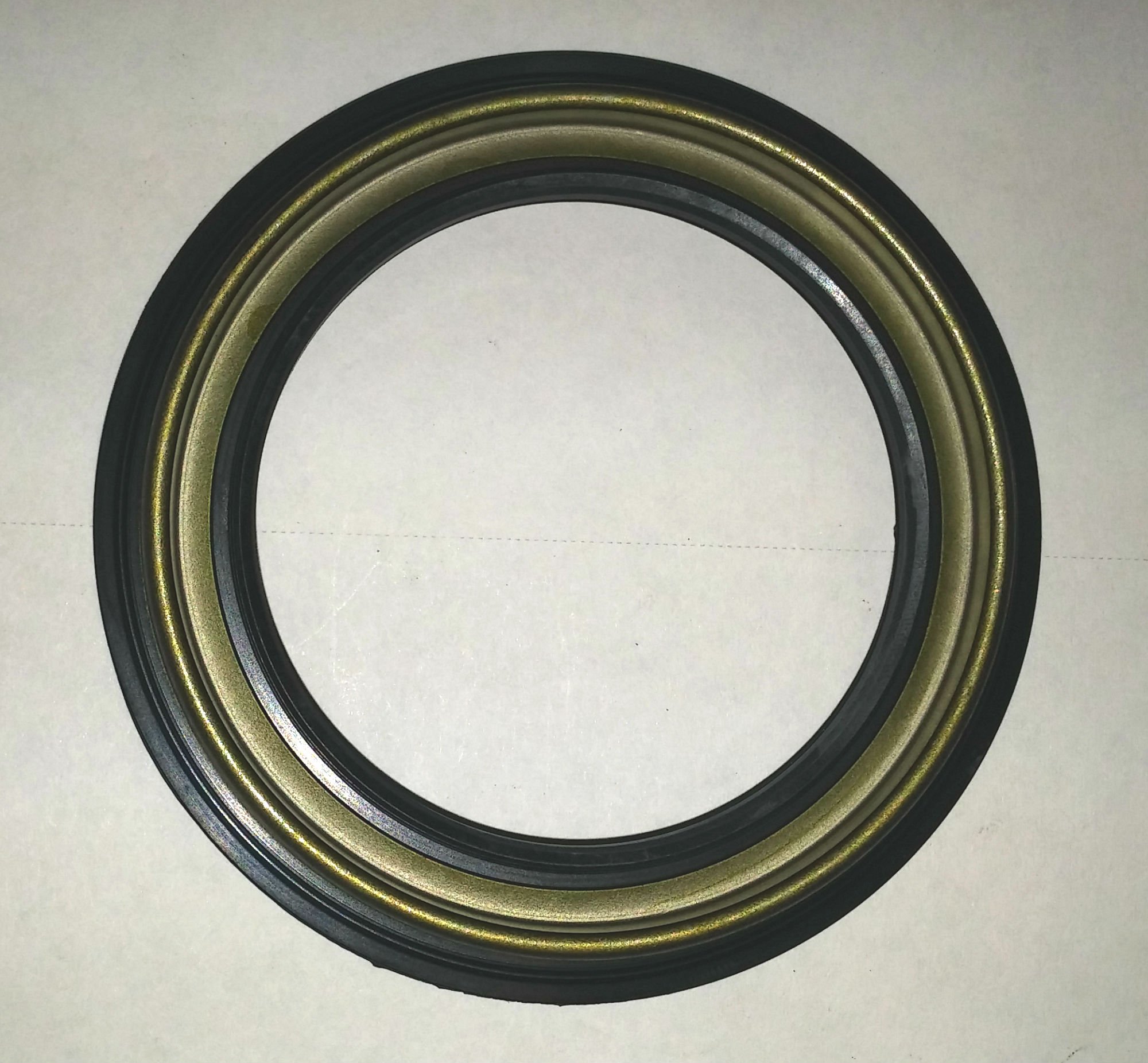 Amazon.com: Nissan 43232-42G10 Seal : Automotive