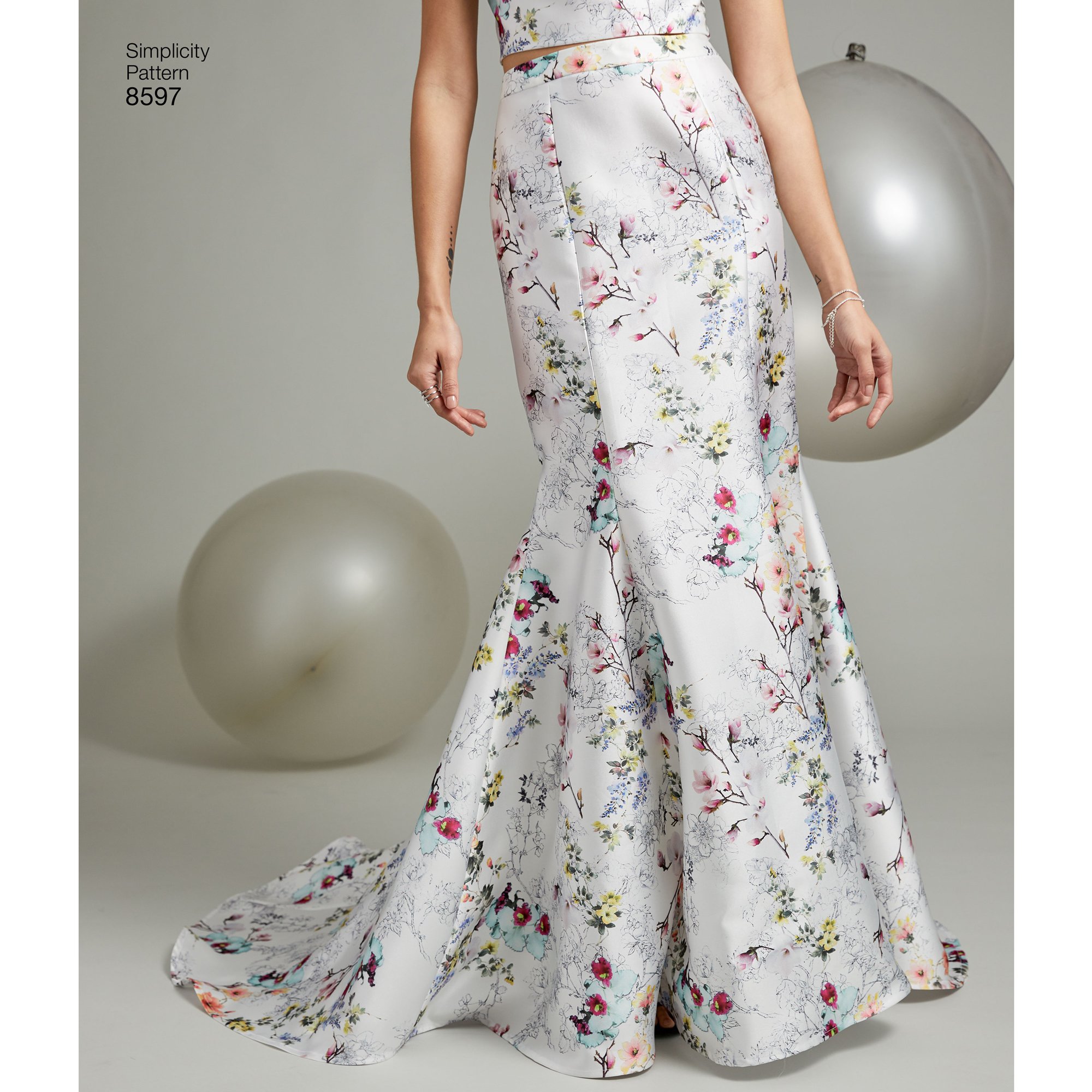 Simplicity 8597Pattern 8597 Jupes pour occasions spéciales pour femmes, papier, blanc, AA (36-38-40-42-44)