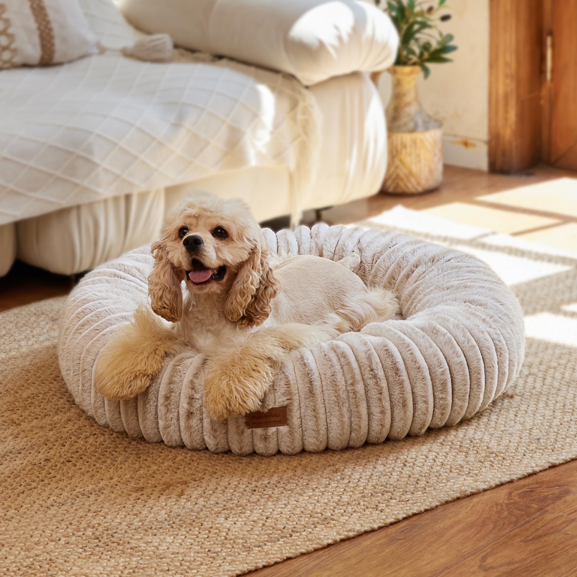 FUKUMARU Gradient Donut Dog Bed