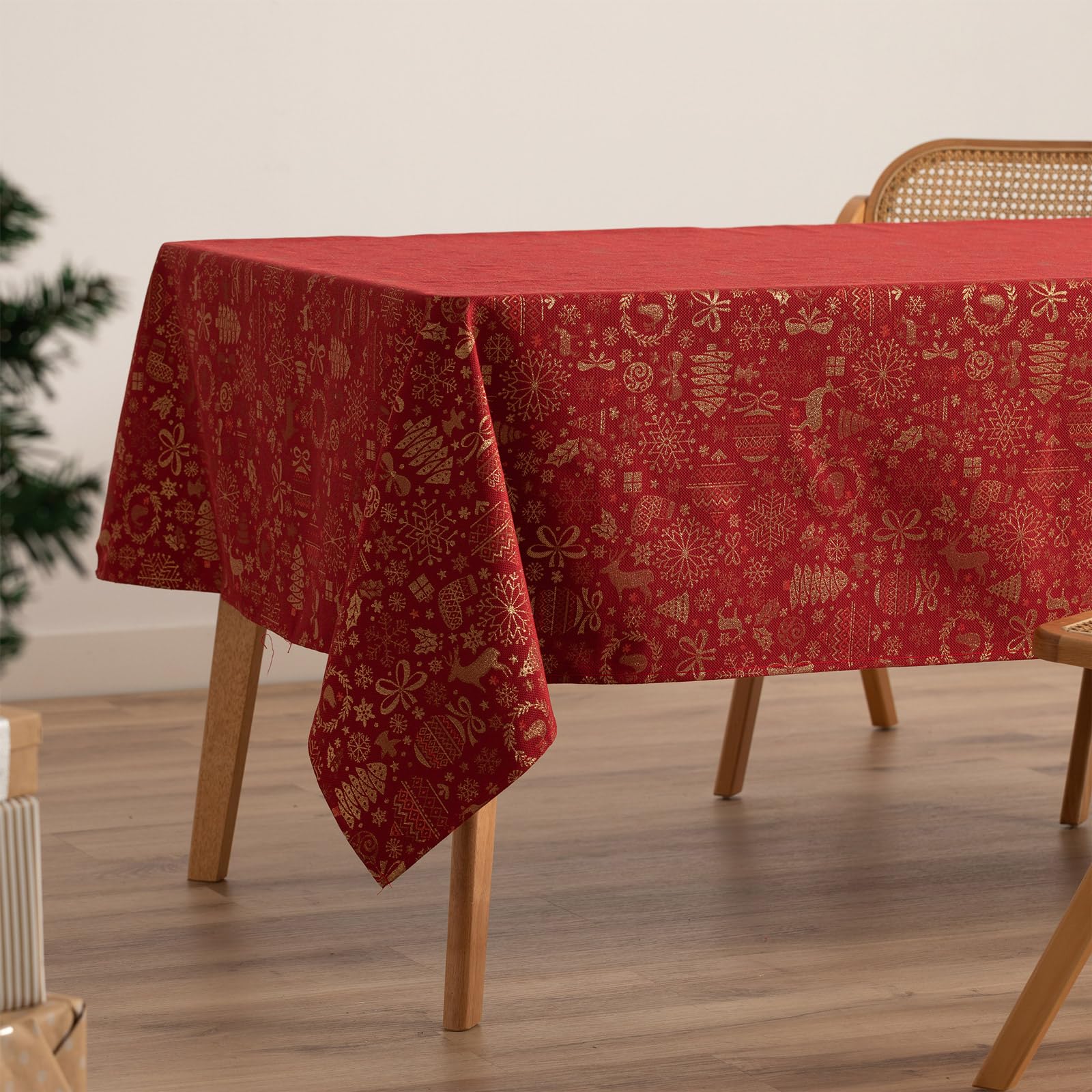 Gamusi Red Candy Tablecloth Christmas Jacquard Golden Thread Dining Table Square Christmas Decoration 140 X 350 Cm, Red